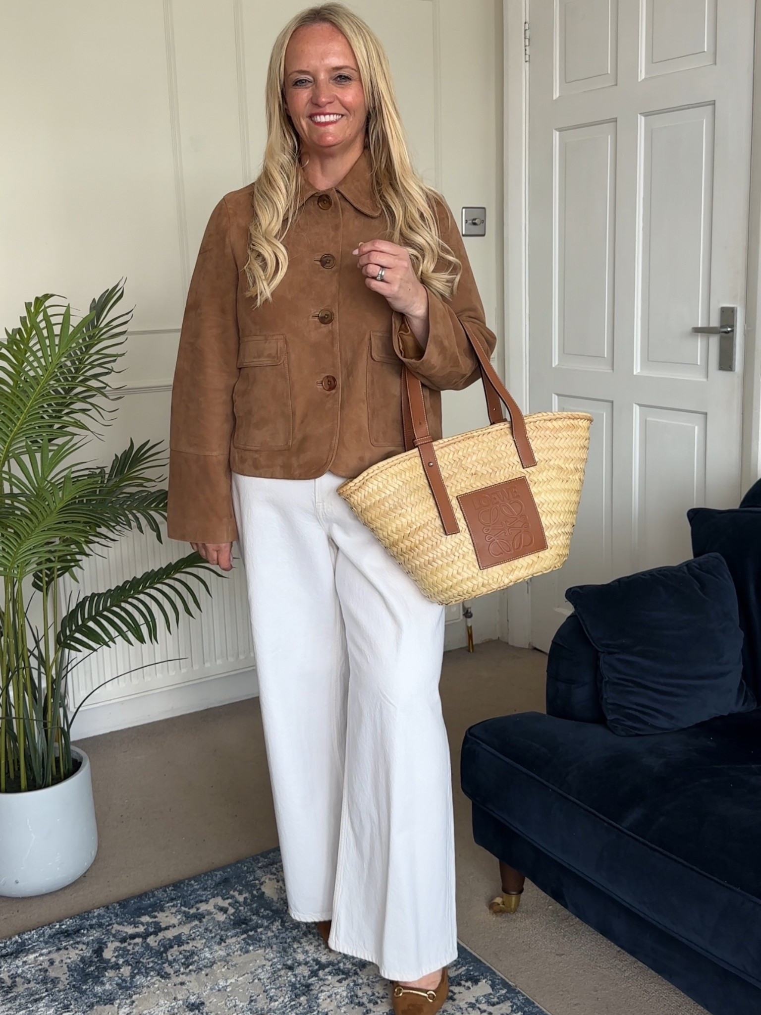 When it’s finally no longer cold enough to need a big coat but not quite warm enough yet for a denim jacket, this 100% suede jacket from @phaseeight is the perfect solution. 

As seen in Marie Claire, Hello! and Sheerluxe, the Indira tan suede jacket really is the only outerwear you’ll need this spring, adding an instant stylish update to any outfit! 

The quality and detailing of this jacket is just amazing with its subtly exposed stitching, a contemporary rounded hem, pleat detail at the back, large patch pockets and chic tortoiseshell buttons. I’m obsessed! 

#LTKuk #LTKspring #LTKstyletip