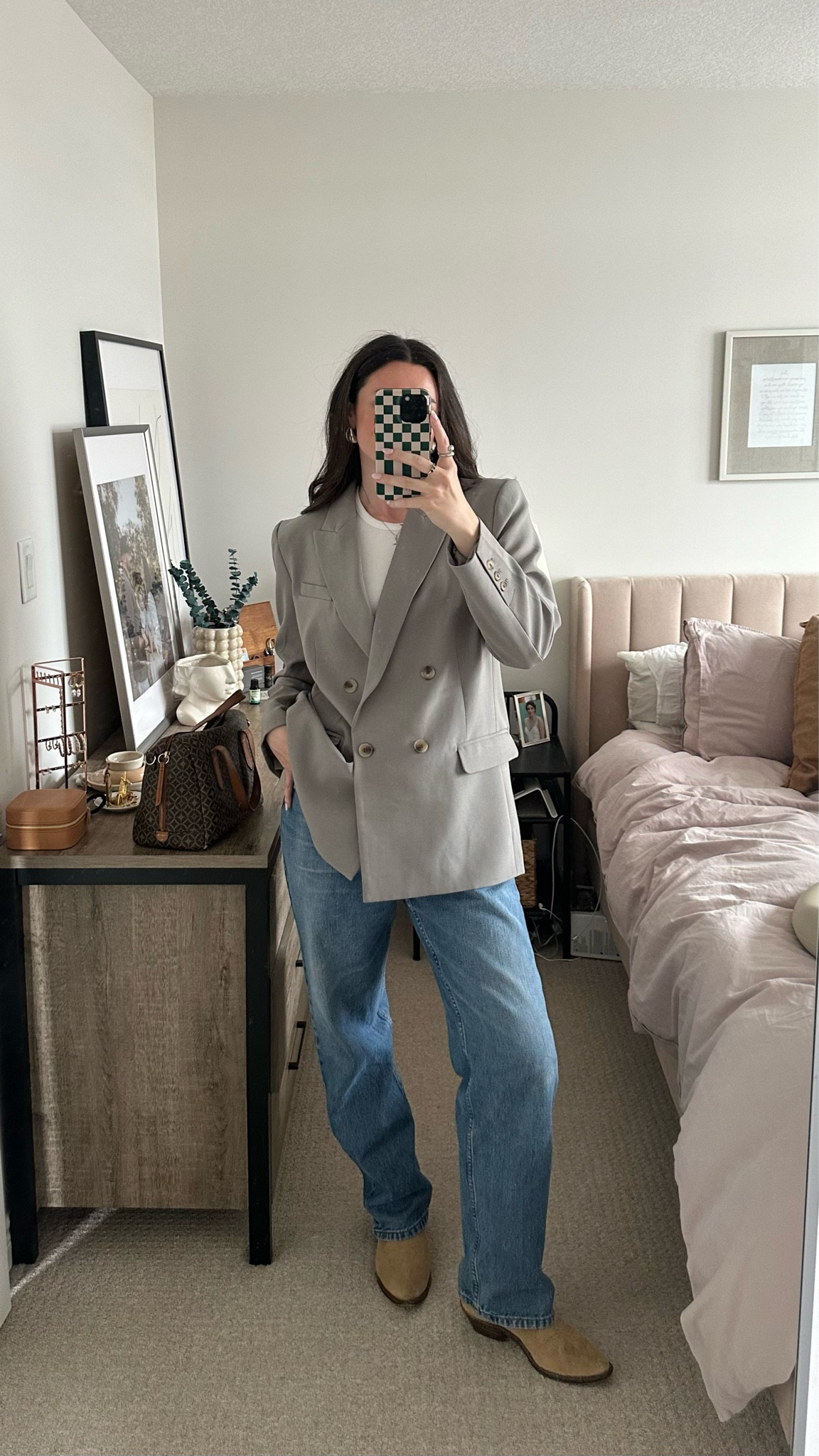 spring outfit, outfit ideas, blazer styling, baggy jeans, western boots, simple outfit, capsule wardrobe, cowboy boots

#LTKstyletip #LTKSeasonal #LTKFestival