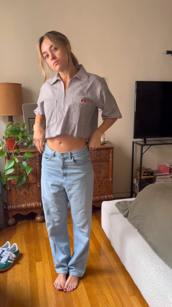 Loveeee this look!!!

Jeans are Carhartt and top is vintage Ben Davis. Linked similar products for you guys to get the look!! 😚

#LTKStyleTip #LTKShoeCrush #LTKU