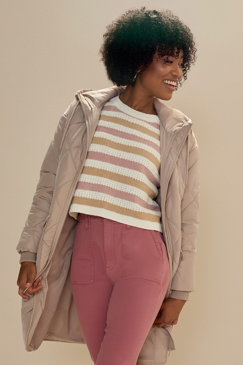 Gena Quilt Pattern Nylon Puffer Jacket | Francesca's