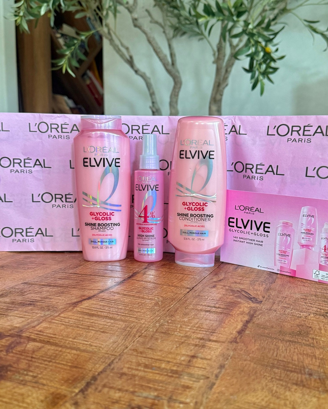 The secret to shiny my hair? L’Oréal’s Elvive Collection 🤏🏾 Each of these products are infused with Glycolic and Gloss which are the exfoliating and smooth properties 🙂‍↕️ Get a nice scalp treatment with silky, shiny, and smooth hair? Sign me up! 🙋🏾‍♀️

#LTKBeauty #LTKmorningroutine #LTKgrwm
