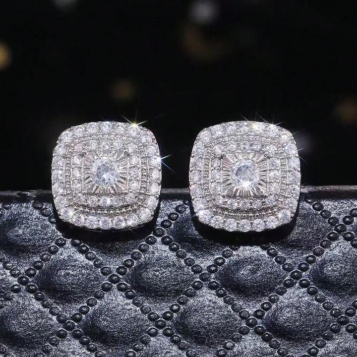 2pcs Vintage Square Zirconia Inlaid Sparkling Hip-Hop Style Stud Earrings, Fashionable & Elegant Jewelry Earrings For Women, Stylish Daily Wear Earrings For Men, Gift For Girlfriend | SHEIN