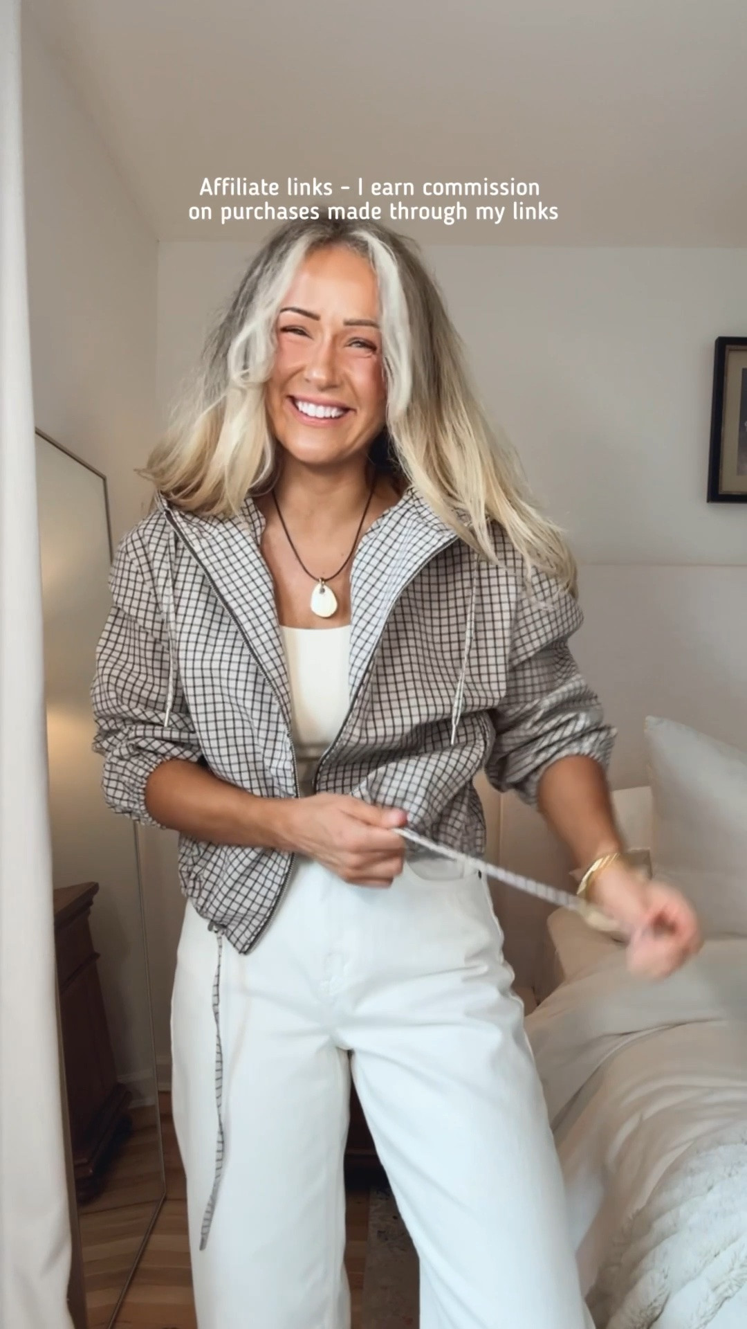 Affiliate links - I earn commission on purchases made through my links 

Early fall outfits
Zara fall jacket
Zara jeans
Casual style
Trendy