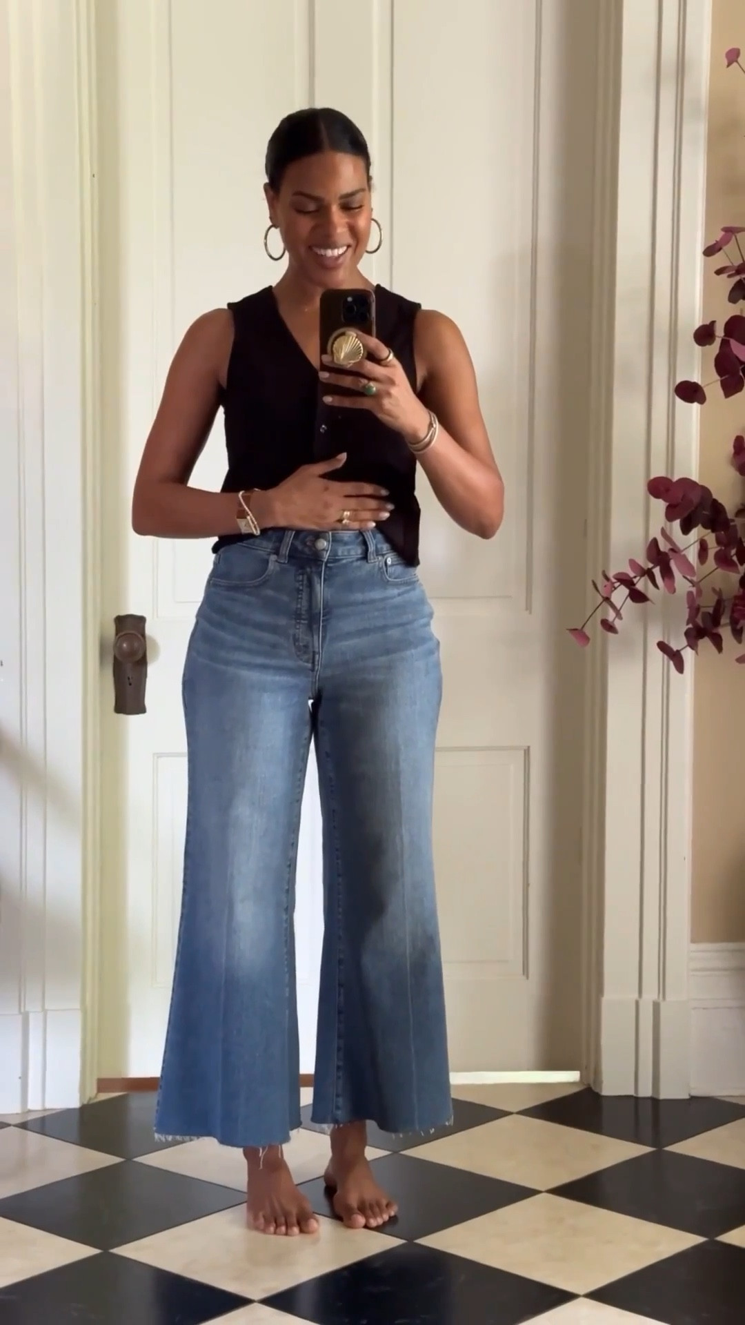 One thing Madewell will do is cater to every body type! Their jeans come in petite, long, plus, and my favorite, curvy! Madewell is 25% off + an additional 40% off sale for insiders! 

I sized down in the curvy fit for the vintage wide leg, I went true to size in the curvy fit for the super wide leg, went true to size in the curvy fit for the cuffed barrel, and I sized down in the curvy fit for the balloon jean!


#LTKootd #LTKSaleAlert