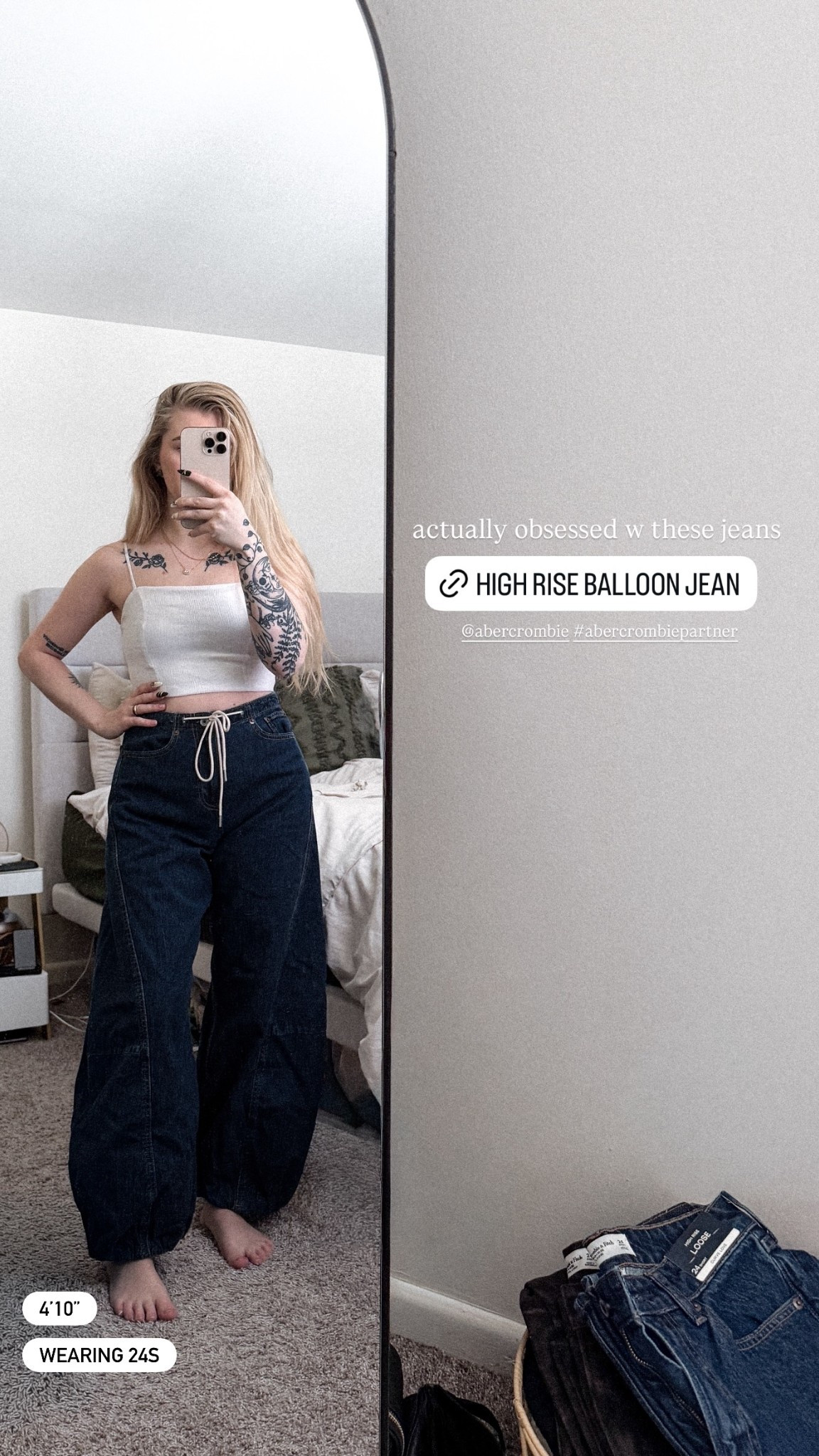 actually obsessed w these balloon jeans  @abercrombie #abercrombiepartner 

4’10” wearing 24S

#LTKootd #LTKSaleAlert #LTKPetite