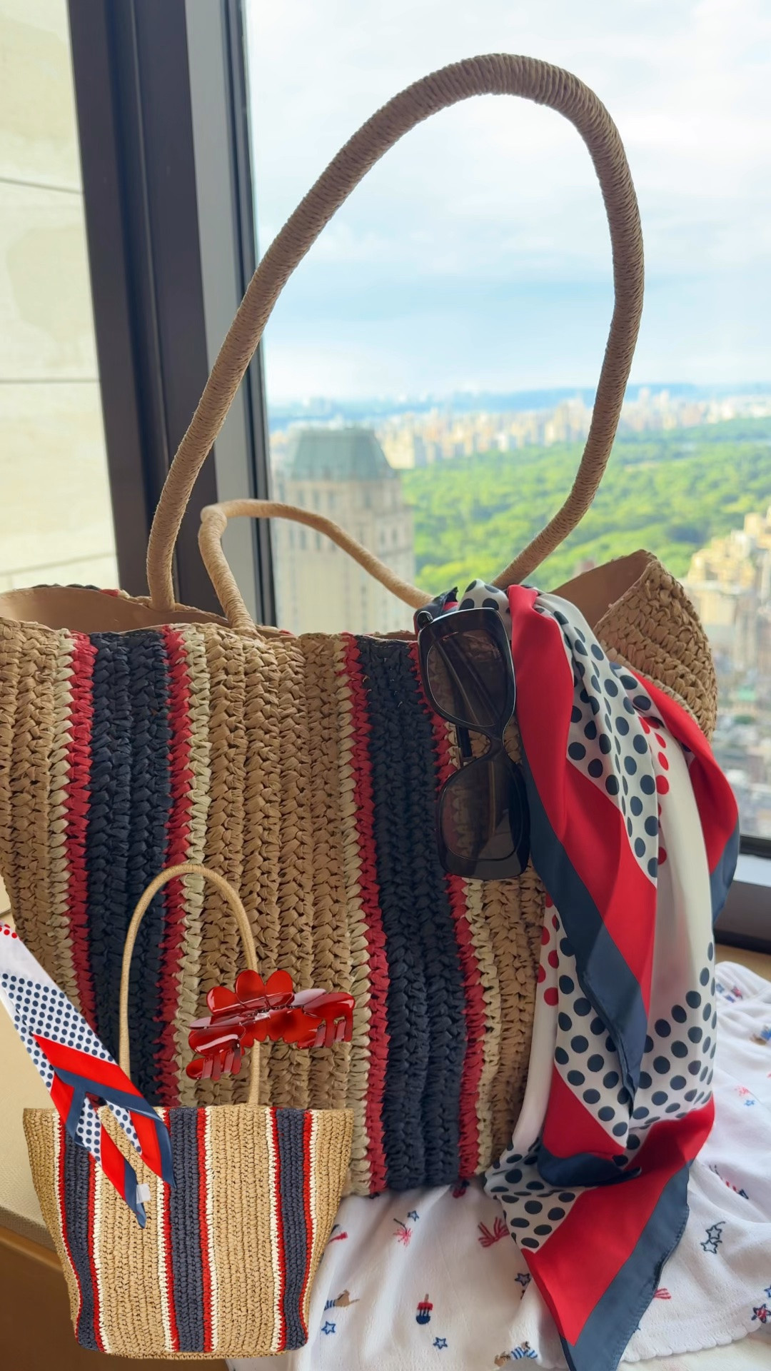 LOVEeeee this bag for everyday, the beach or just travel! Looks much more expensive 🇺🇸💙🧨

#LTKTravel #LTKdayinmylife #LTKU