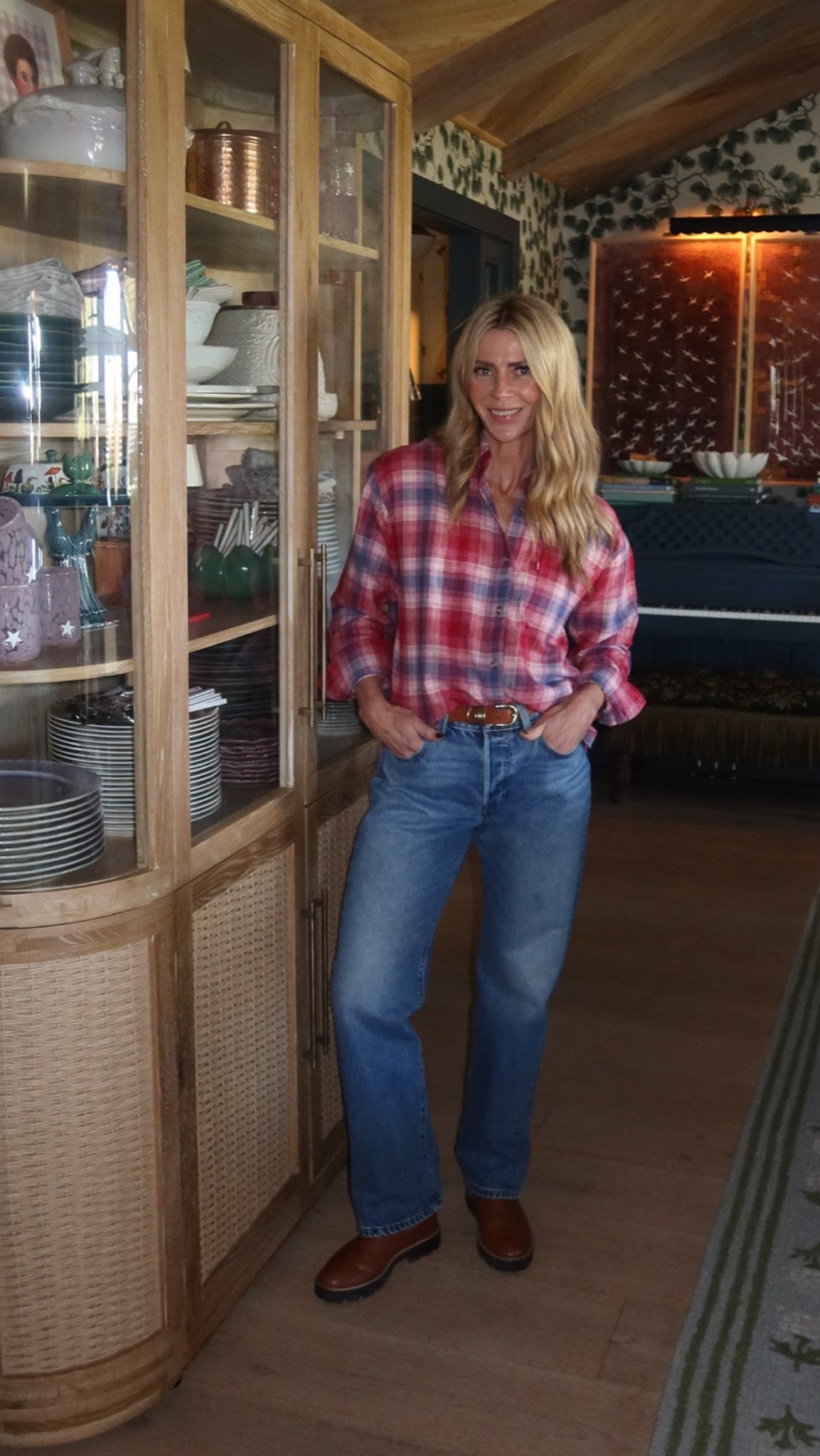 •sized up in the jeans to 27/30, could fit in 26, but sized up looks best 

@levis #LevisLTKPartner