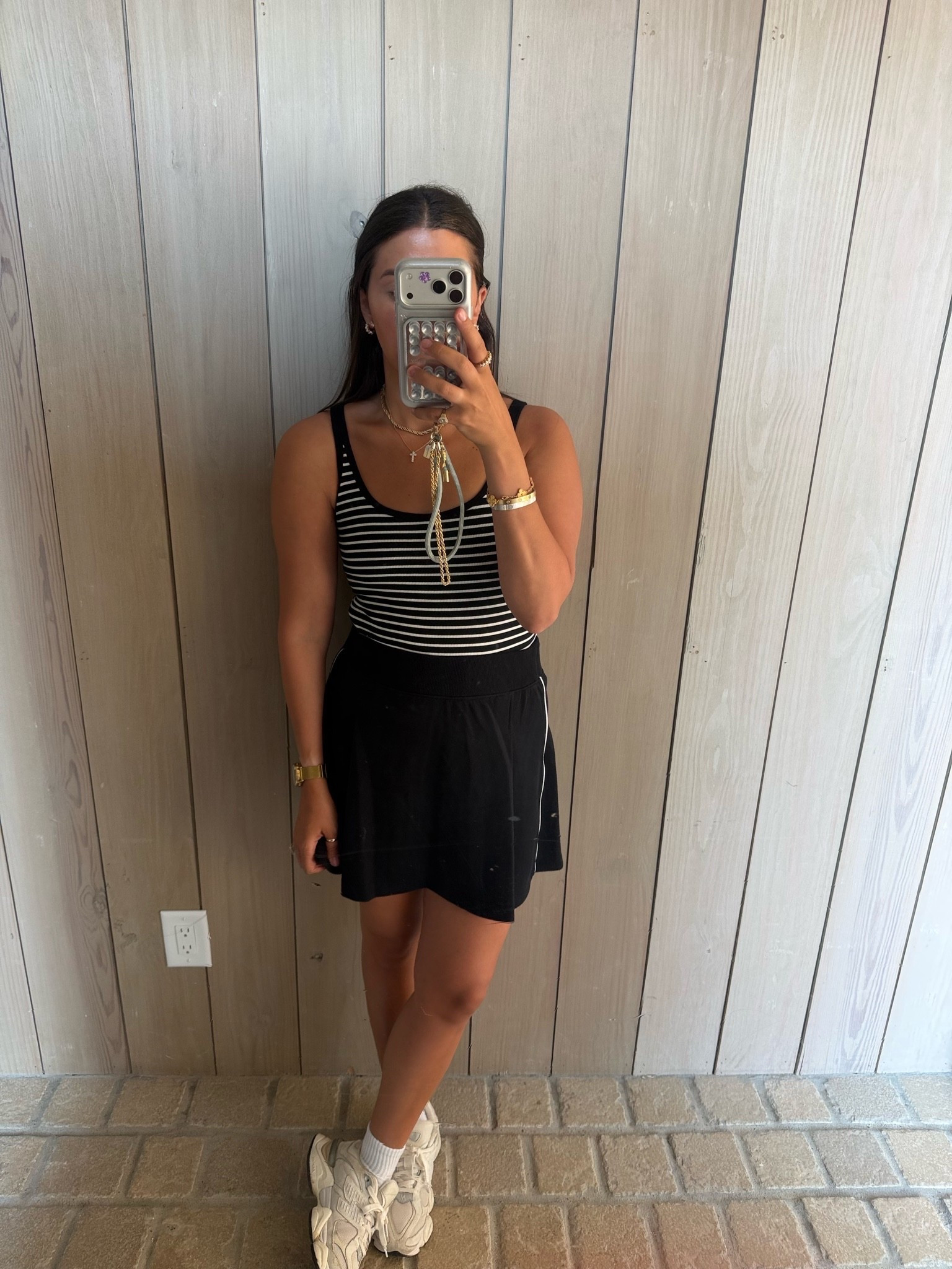 Top: medium 
Bottoms: medium 

Dressupbuttercup.com #dressupbuttercup #dederaad

#LTKgrwm #LTKmomlife #LTKSeasonal