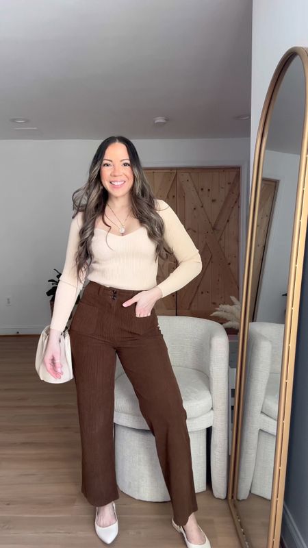 Winter outfit idea! These are a classic closet staples pieces that always are going to be on trend. 


#LiveInGreylin

#LTKstyletip #LTKworkwear #LTKVideo
