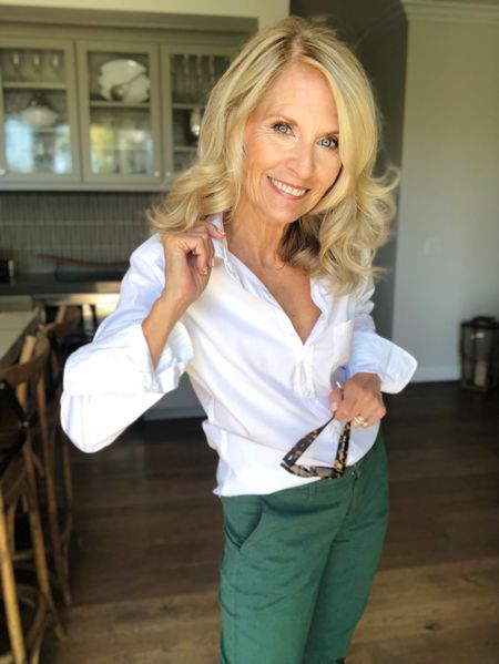 What is your favorite kind of outfit in a casual look?

I can’t seem to walk away from this cool causal vibe from @frankandeileen 

These “Wicklow” Italian Performance Twill pants in British Racing Green are such a gorgeous color! I am wearing the “Barry” Tailored Button-Up in white Superlux with it, which happens to be my favorite Frank & Eileen shirt, and nothing like a crisp white shirt to show off these pants!

I’ve got a thing for this green and can’t seem to walk away!

Get 15% off your first order.

Follow me for more 50+ style inspiration.



#LTKstyletip