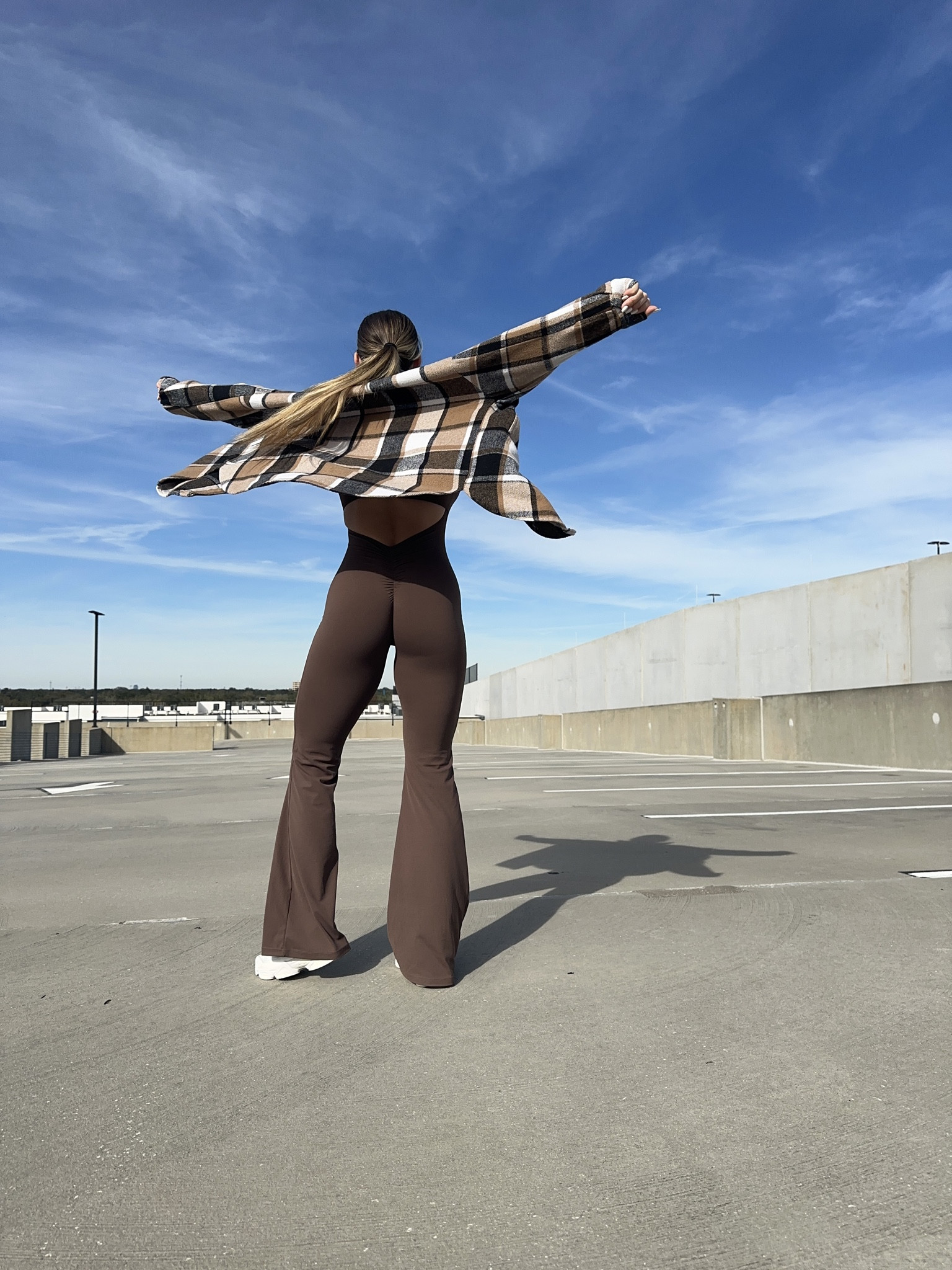 If you were looking for a sign to buy this jumpsuit.. here it is 😍 #viraljumpsuit 