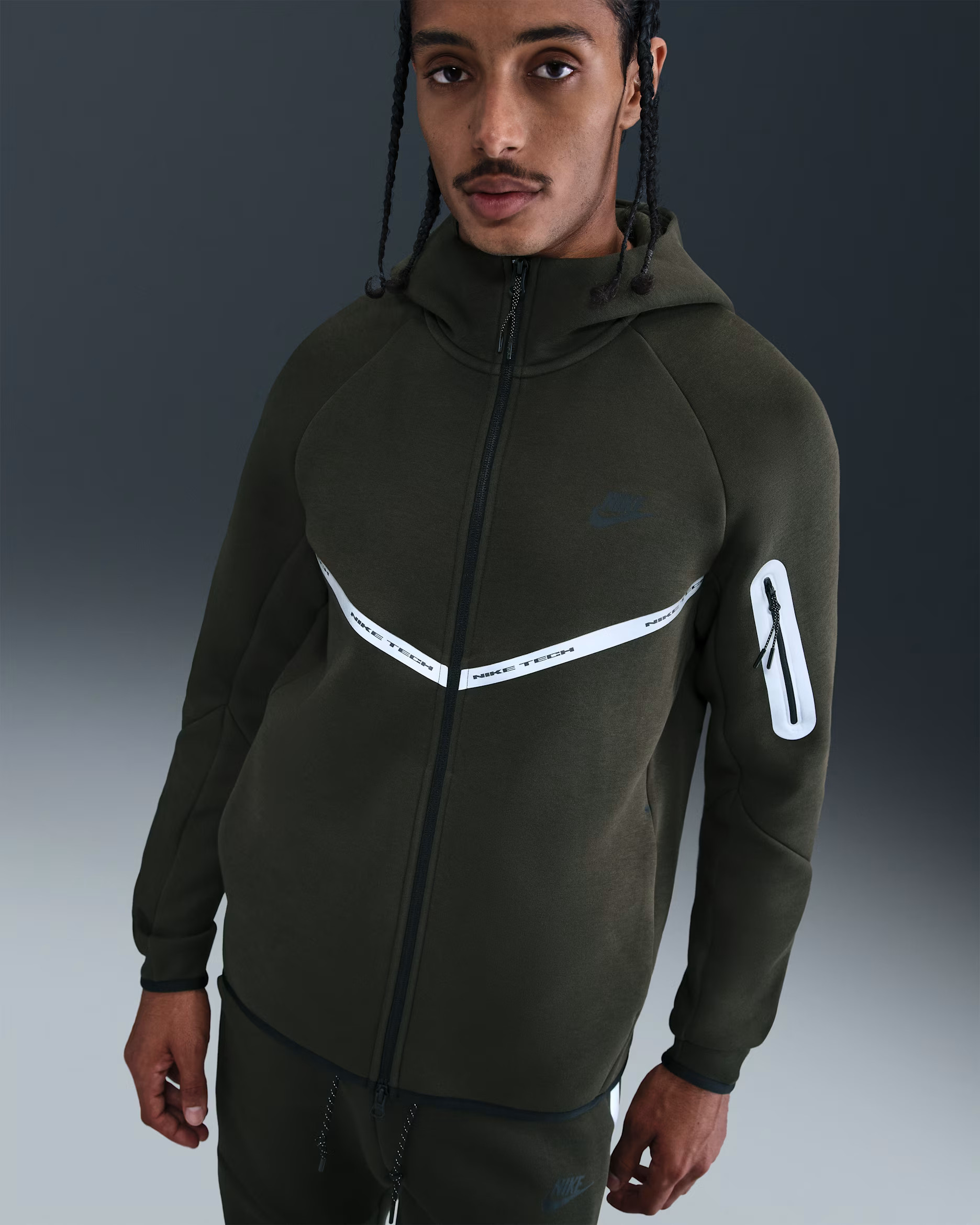 Nike Tech | Nike (US)