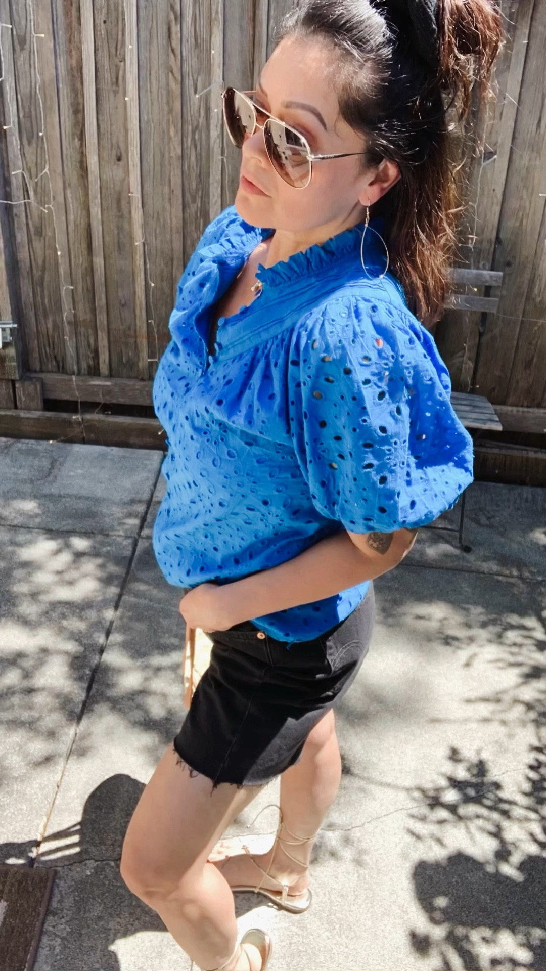 Top: small
Shorts: 29
Sandals: 6

Summer style 
Levi’s shorts
Summer casual 

#LTKSaleAlert #LTKStyleTip #LTKOver40