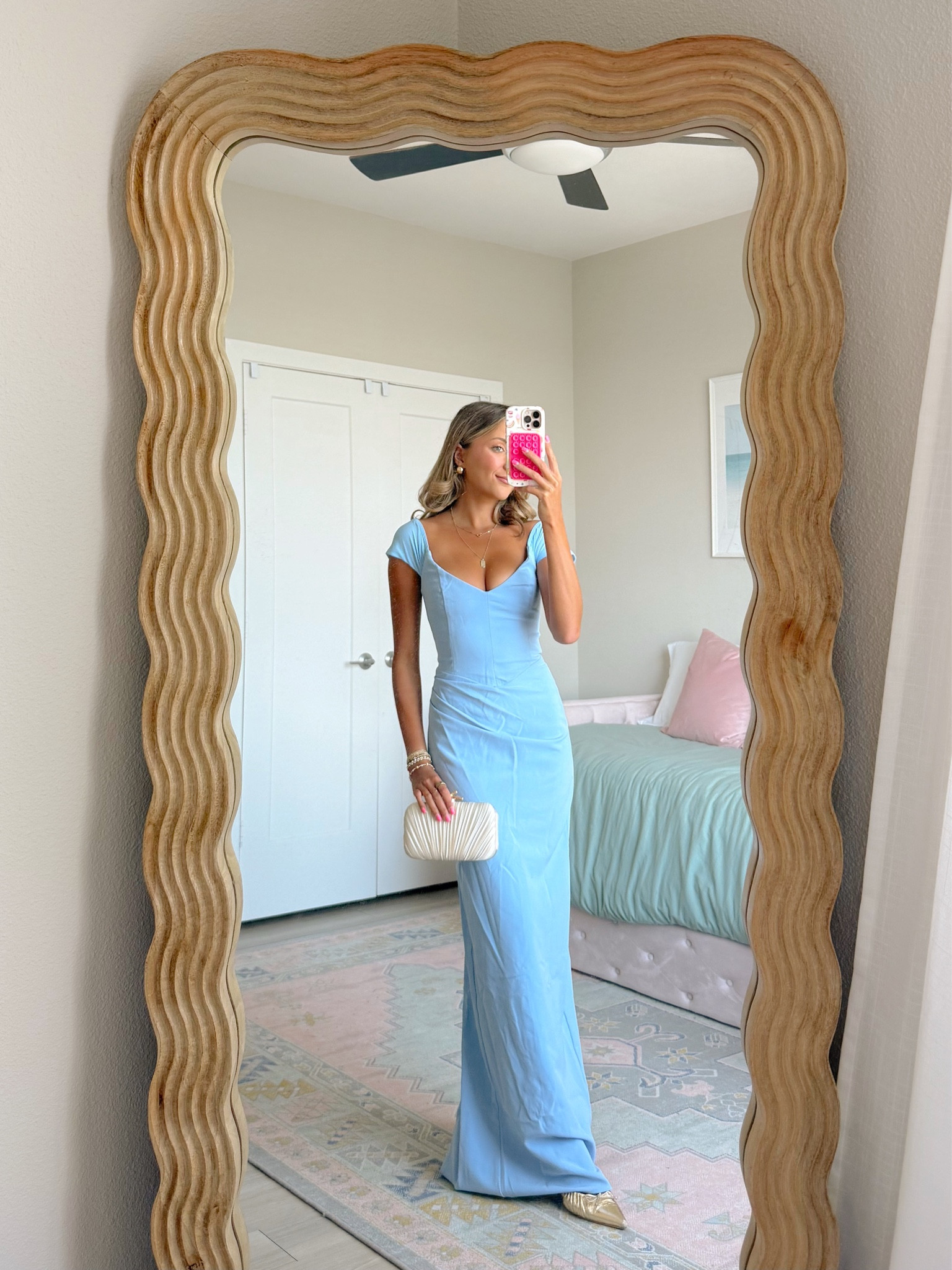 the cutest spring wedding guest dress from Showpo 💍💕 wearing an XS/2