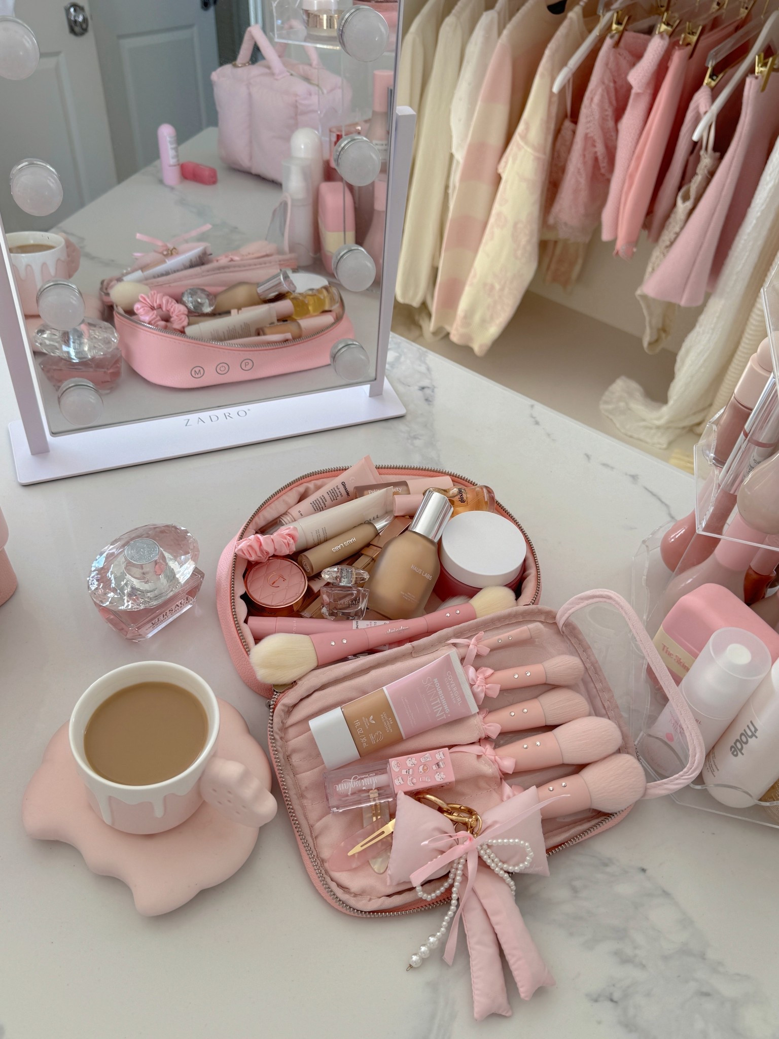 A little what’s in my bag 🎀🌸

#LTKbeauty #LTKcanada