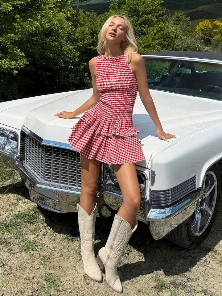 SHEIN EZwear Holiday Outfits Summer Island Vacation Outfits Women's Regular Cute Holiday Red & White Plaid Sleeveless Mini Dress Women Short Dresses Summer | SHEIN