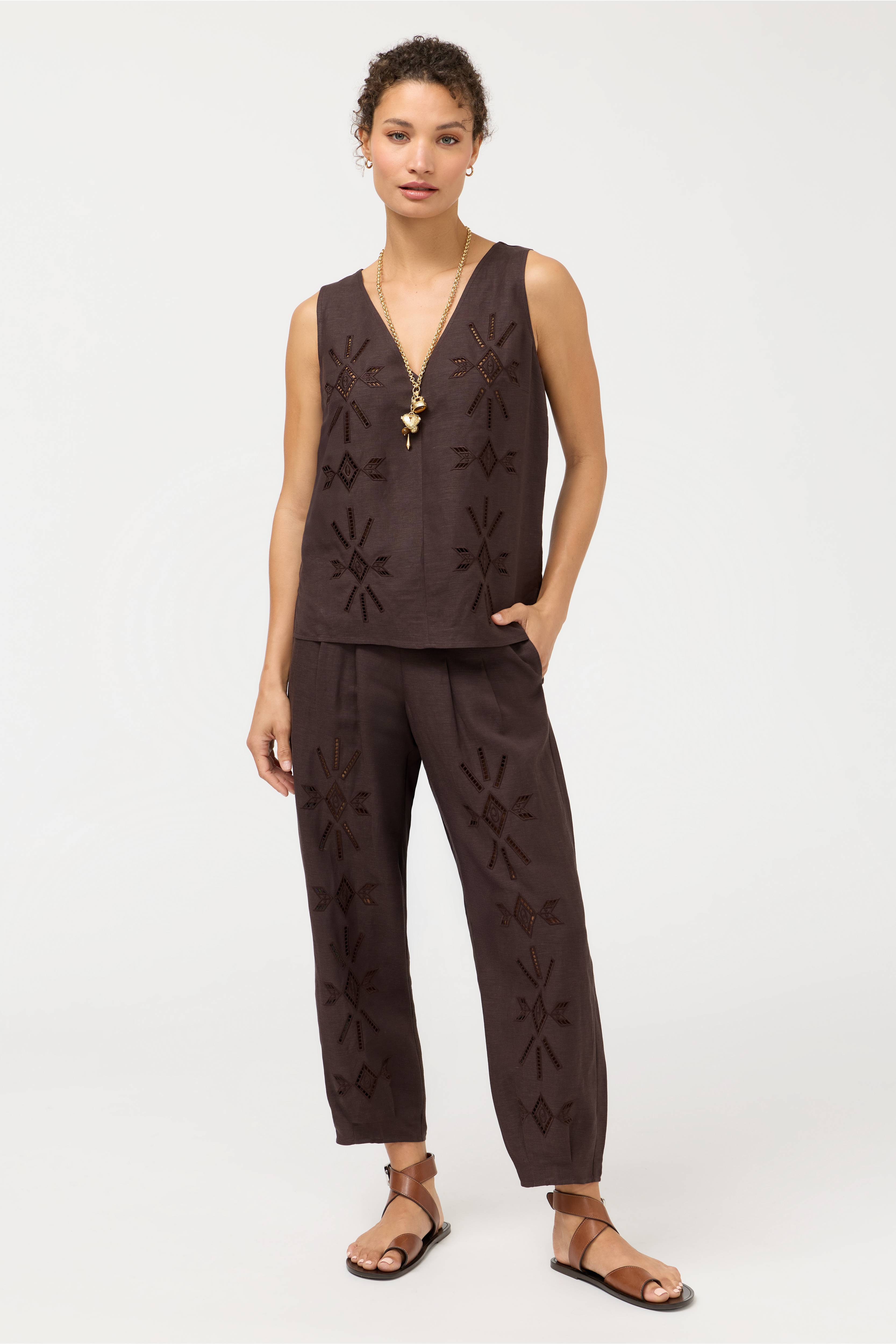 LYSANDER BARREL PANT
                                
                                    
      ... | Johnny Was