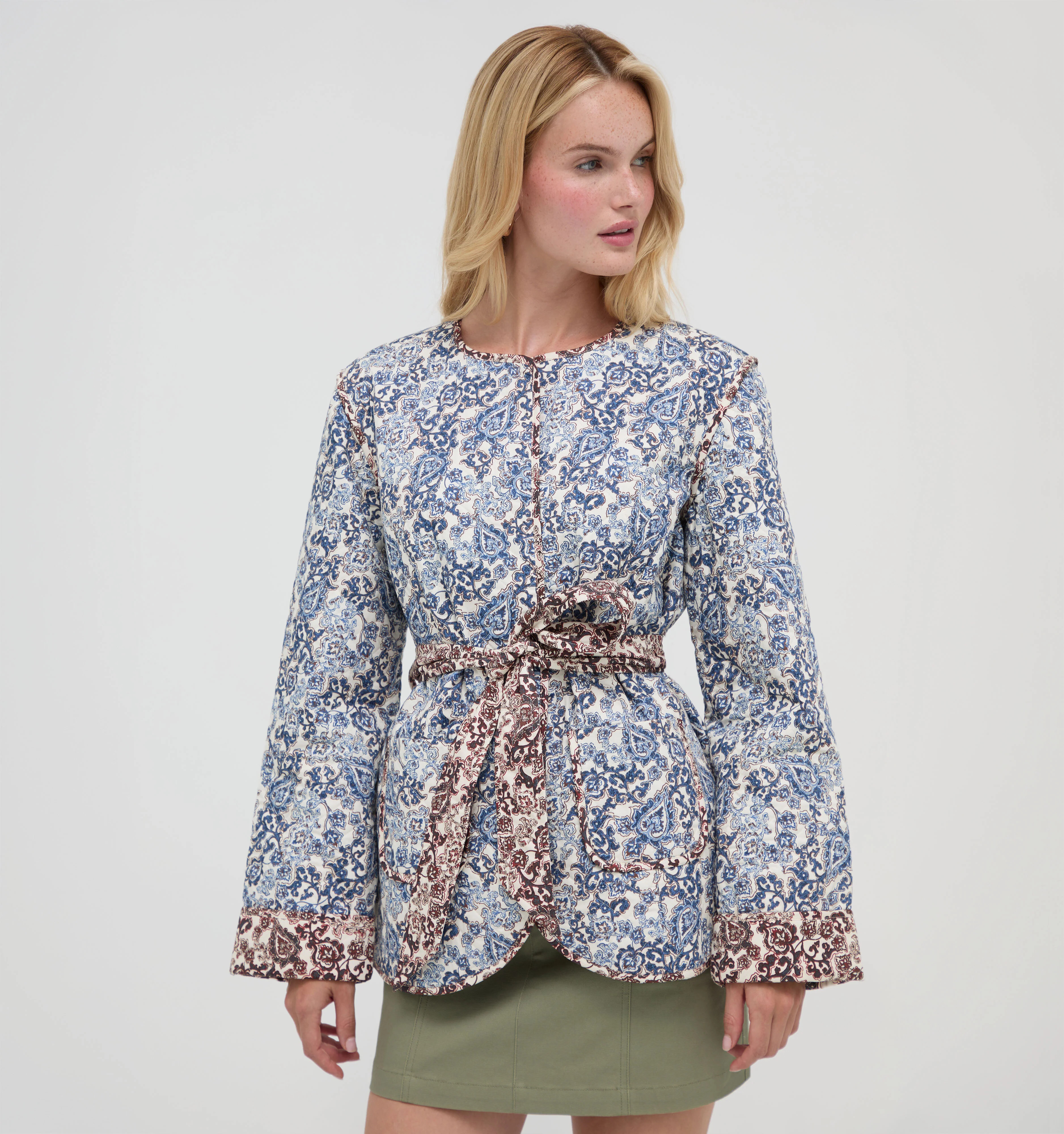 The Aspen Jacket -  Chedworth Paisley Blue | Hill House Home US