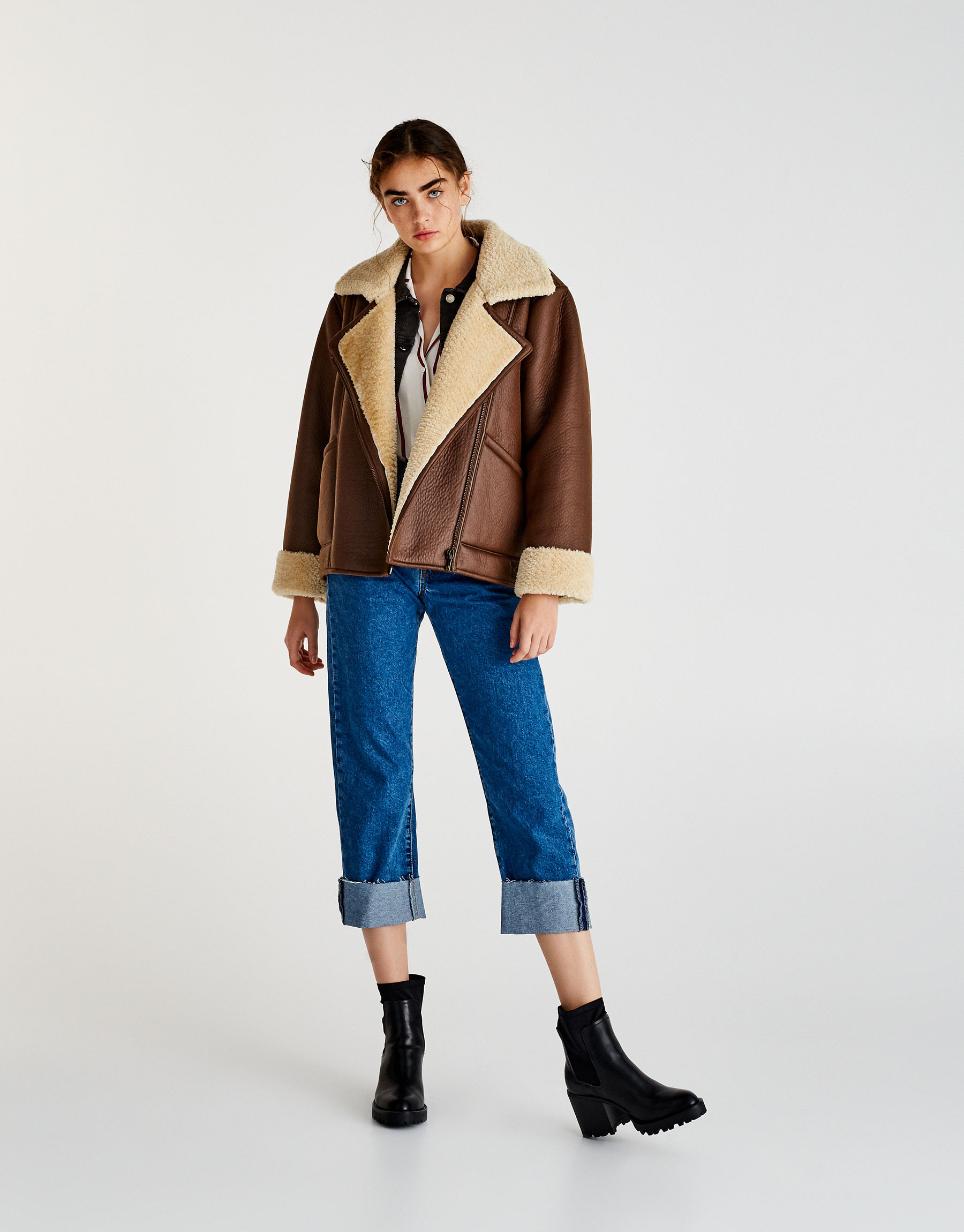 Doubleface-Jacke im Oversize-Look | Pull & Bear DE