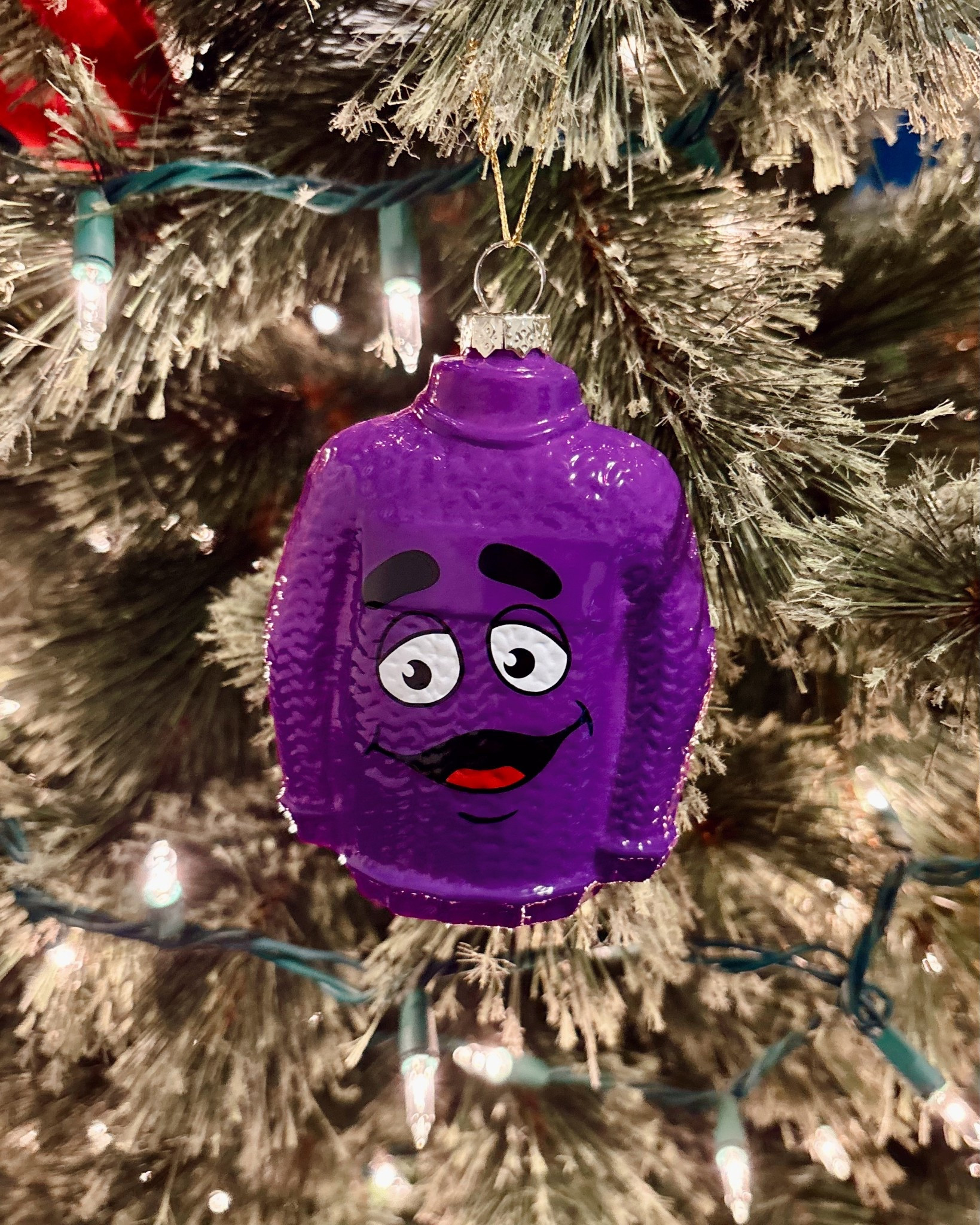 McDonalds ornament 💜✨☺️