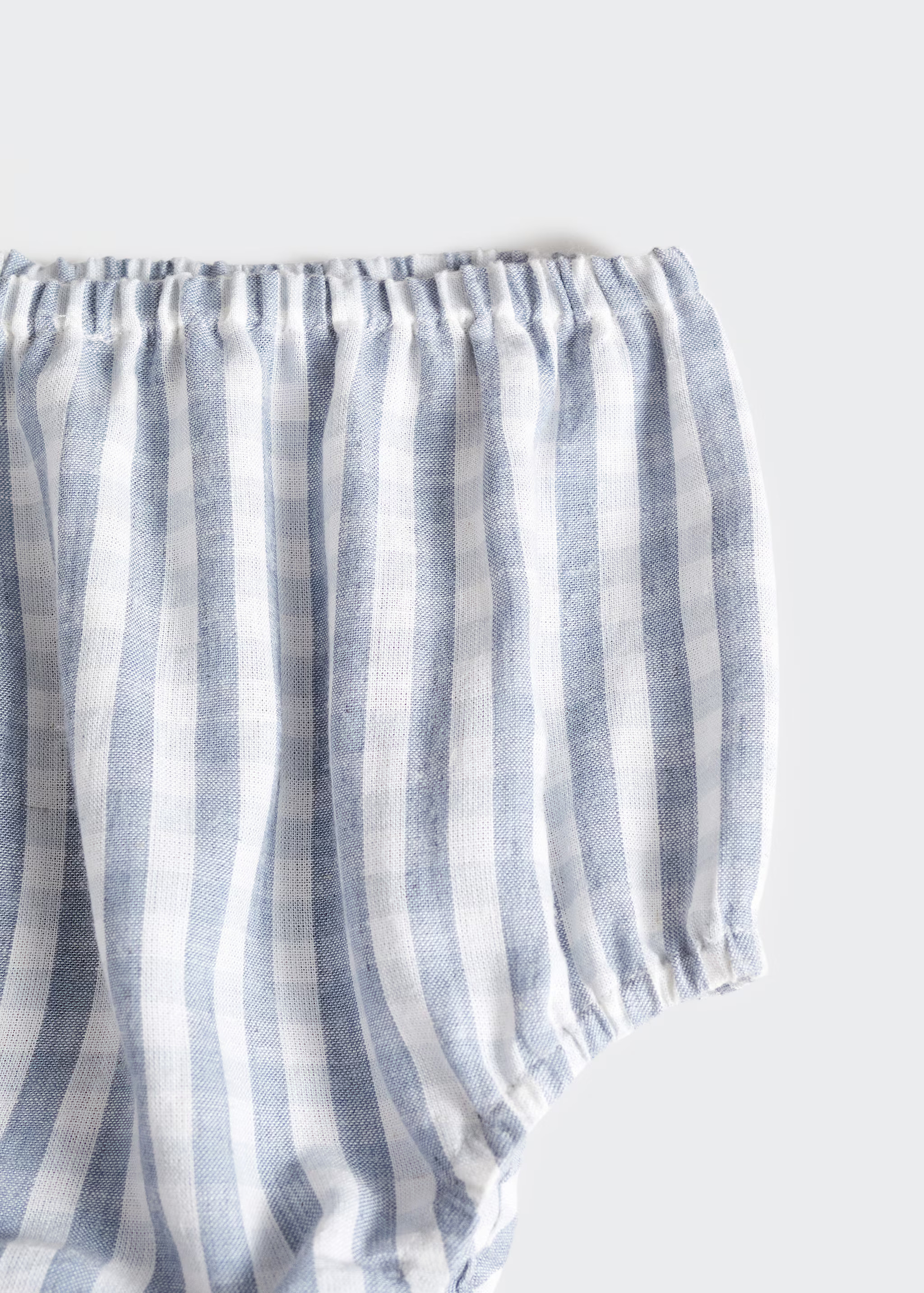 Gingham-check dress and frog | MANGO (US)