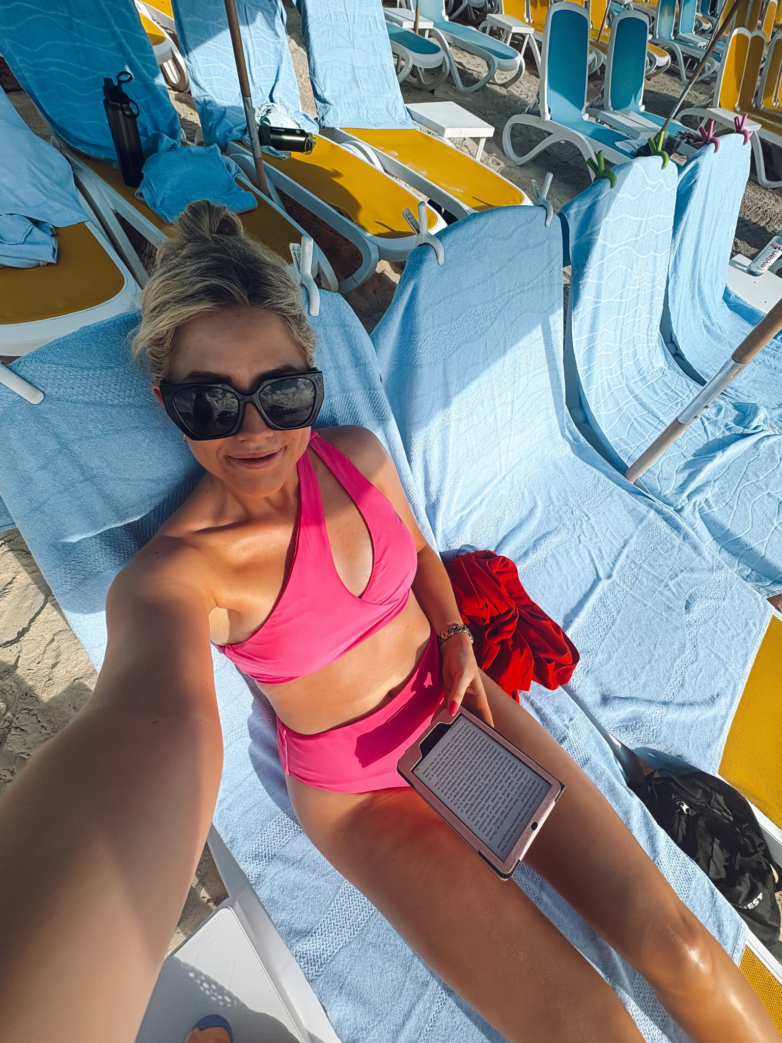 Loved having my kindle on vacation— much easier to travel with than a bunch of books!! 

| swimsuit | beach | pool 