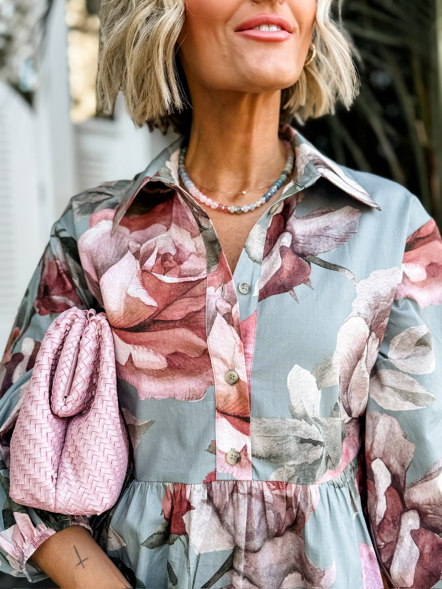 You guys know how much I love these stone necklaces from Anthro and now we have our very own LG colors on one! Wearing XXS! 



Loverly grey, spring outfit, accessories, purse, resort wear, beach outfit

#LTKSeasonal #LTKStyleTip