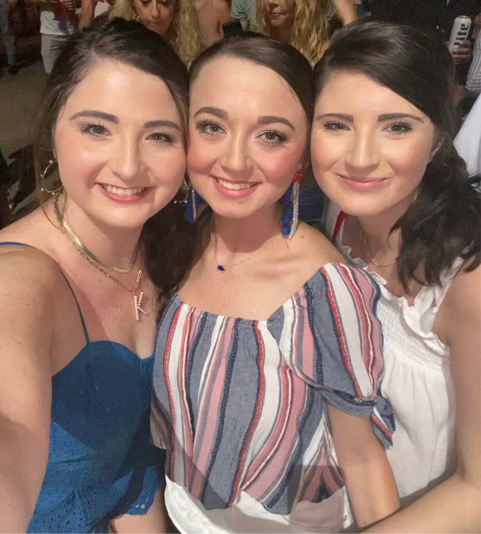 Tarte foundation, concealer, eyeliner, eyeshadow, blush, lip gloss on sale 


#LTKsalealert #LTKbeauty #LTKunder50