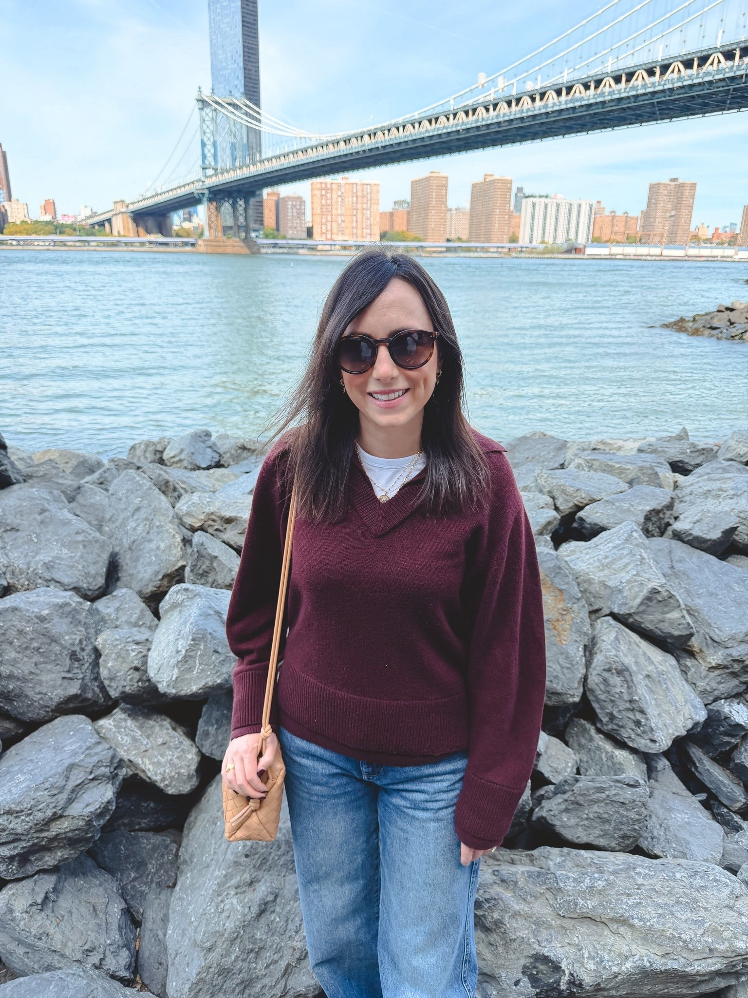 This burgundy sweater is the perfect fall color!!

#LTKStyleTip #LTKFindsUnder100 #LTKootd