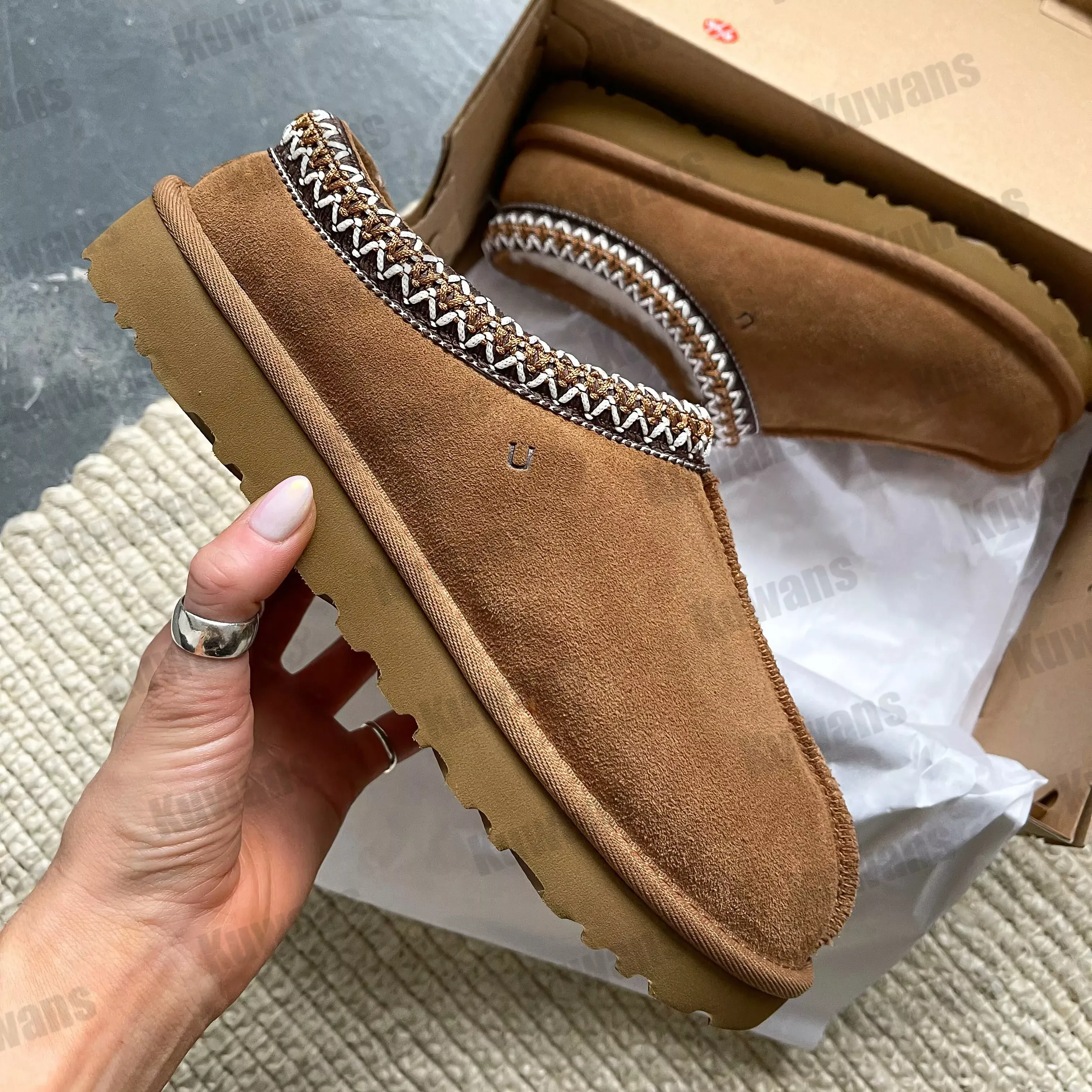 Men hotsell uggs dhgate