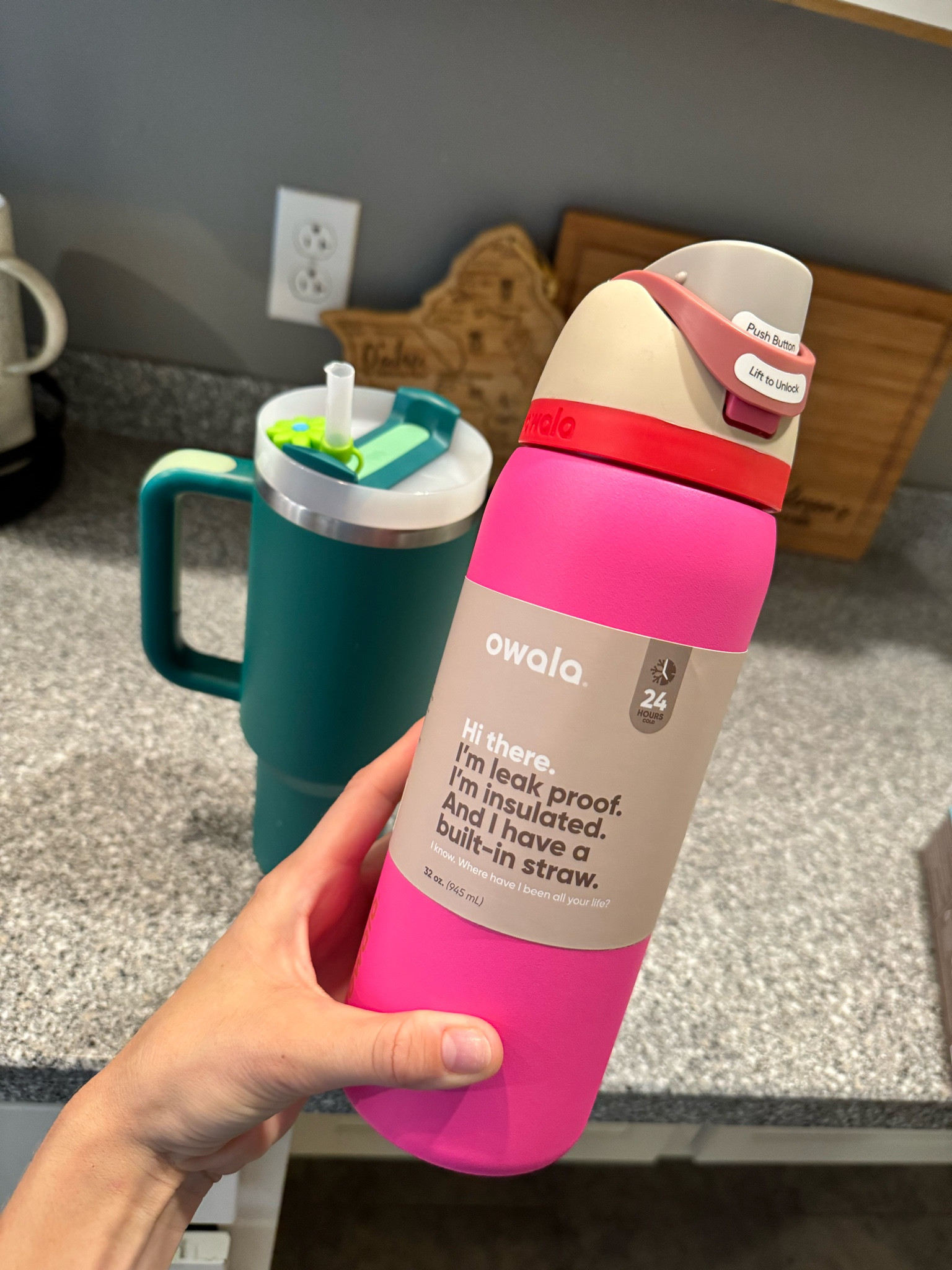 Out with the old in with the new!! jk I’ll always love my Stanley 😜 but need something that won’t leak and is easier for the gym!! #owalawaterbottle #owala #waterbottle #stanley

#LTKFitness #LTKWorkwear