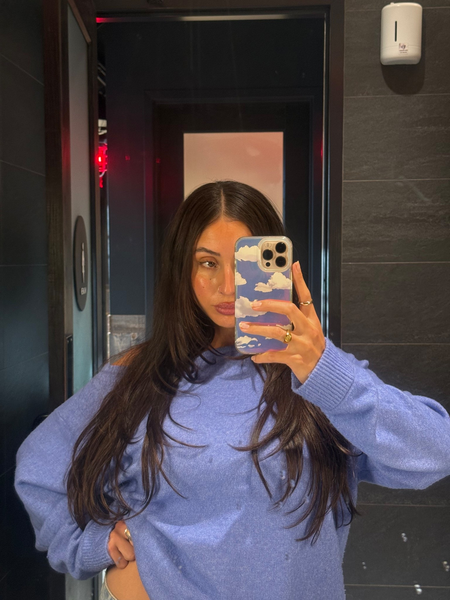 linking the sweater & the phone case 💘 sweater from Urban size small, phone case from Amazon!

#LTKootd