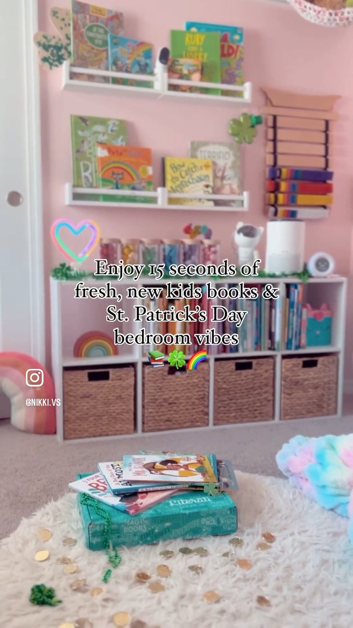 Fresh, new books courtesy of my girls monthly  @literati book club subscription and St. Patrick’s Day decor. Need I say more?🍀🌈📚🤌🏻
.
.
.
.
.
.
#bookstagram #books #bookclubofinstagram #bookclub #kidsbooks #kidsbook #kidsbookshelf #kidsroom #kidsbedroomdecor #kidsbedroom #stpatricksdaydecor #stpatricksdayvibes #booklovers #booklove #booknerd #literati #literatikids #literatipartner #homedecor #homedesign 

#LTKkids #LTKhome