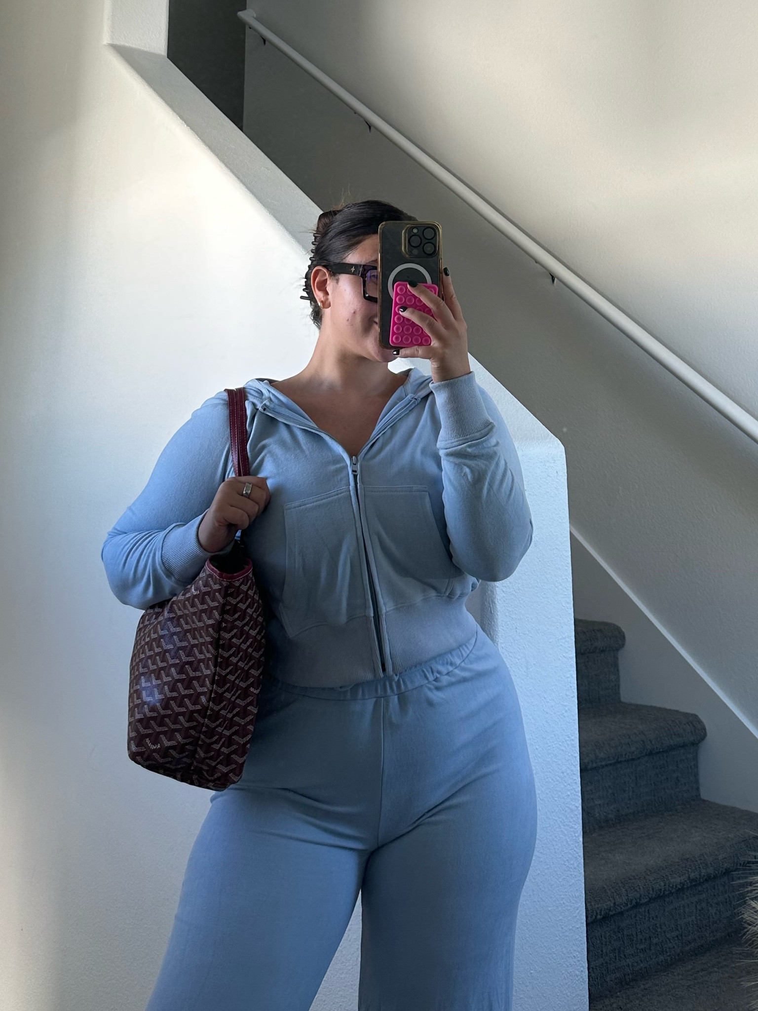 It’s giving juicy couture 👀

#tracksuit #amazon 

#LTKActive #LTKSeasonal #LTKMidsize