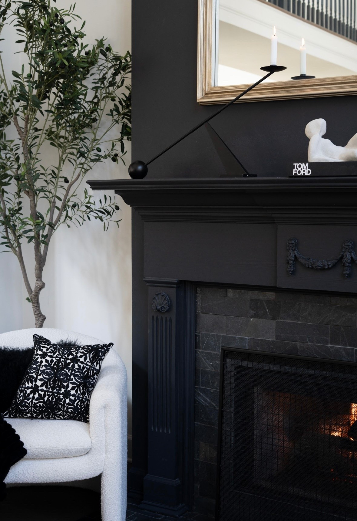 Iconic pieces don’t have to scream — they just show up and steal the scene.

These Wayfair finds are giving designer-level drama in the best way: sculptural silhouettes, bold contrast, rich texture, and that “where did you GET that?!” energy. The kind of decor that makes a room feel calm… but unforgettable.

#ad #wayfair #wayfairpartner @wayfair


#LTKHome #LTKdayinmylife #LTKmomlife