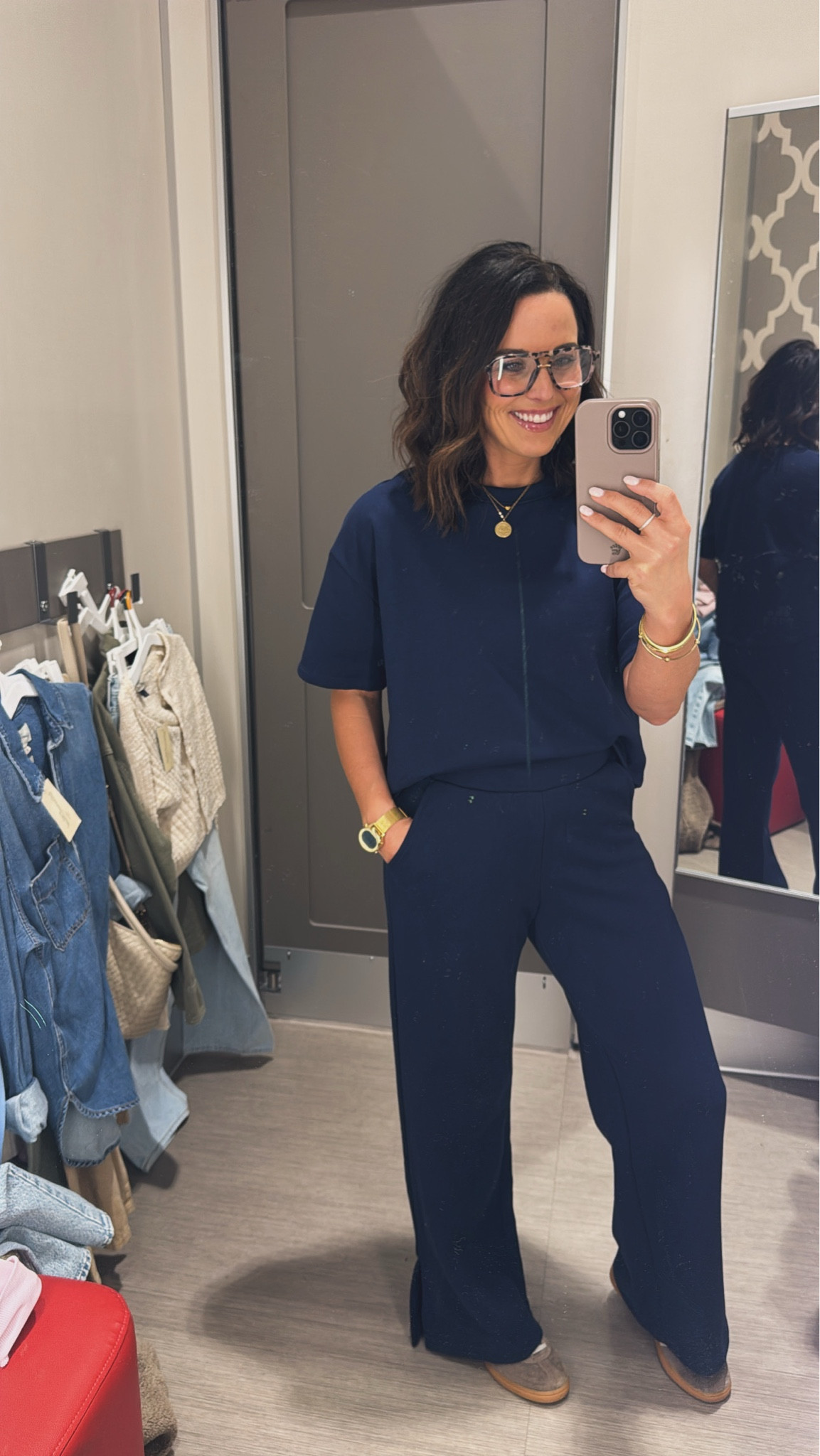 Look at this navy set from @Target ! So pretty and so comfortable. Perfect for long days on the go. Great for running errands, traveling, or just around the house. 

Navy sets target must haves affordable fashion easy casual style mom approved mom life travel running errands active wear pretty sets Target finds casual VintagePickin 

#LTKActive #LTKdayinmylife #LTKSeasonal