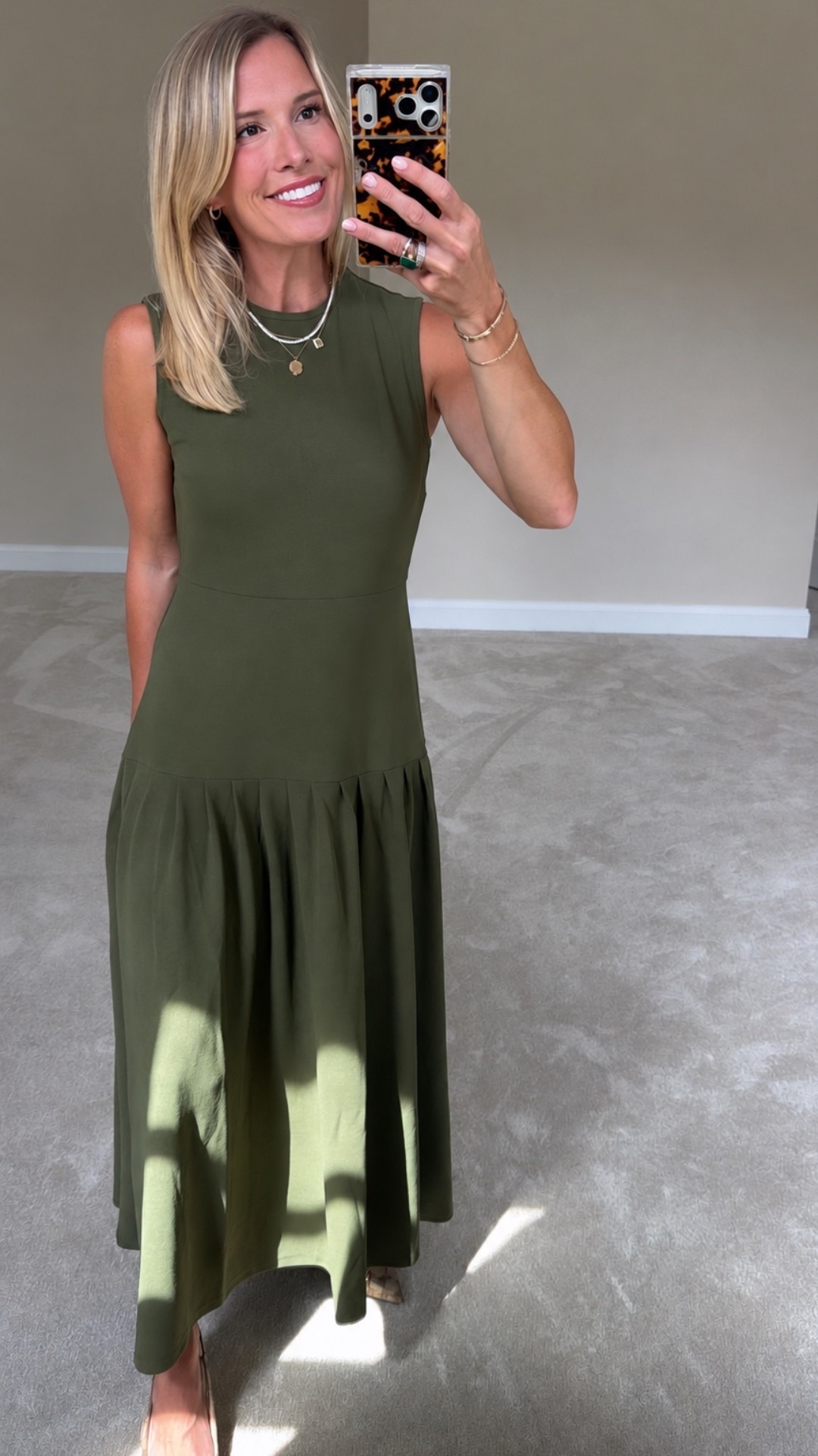 Women’s fashion, Meredith Hudkins, transitional fashion, spring fashion, summer fashion, chic, timeless, preppy, accessories, beauty, clothing

#LTKSaleAlert #LTKHome #LTKPetite