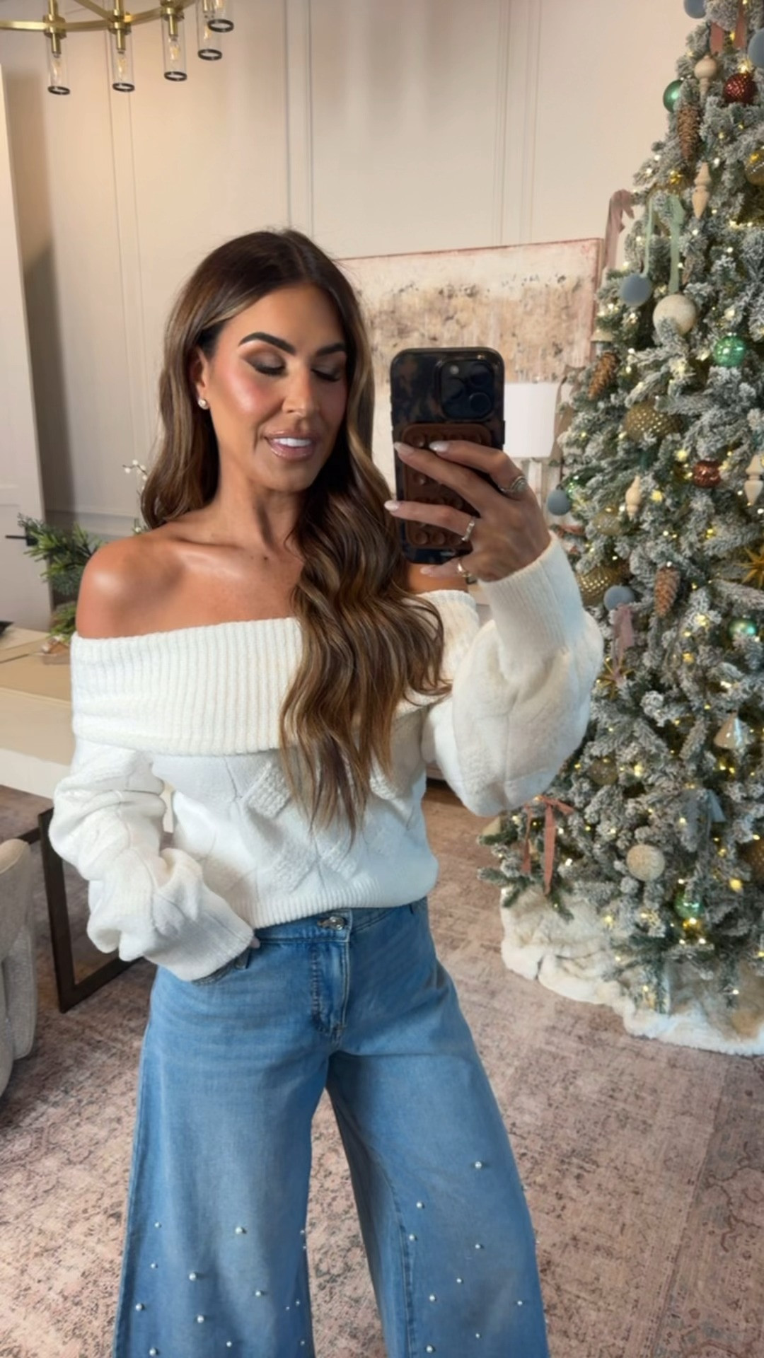 this sweater is such a staple and goes with everything!

wearing a small in top and a size 2 in the jeans!

@walmartstyle #walmartpartner  #walmartstyle  

 