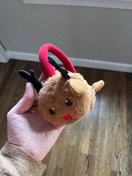 Cutest little reindeer earmuffs! 

#LTKHoliday #LTKSeasonal #LTKkids