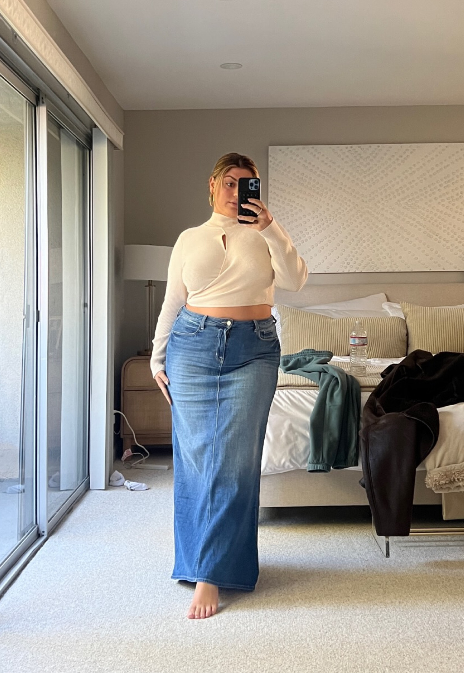 the top isn’t on LTK but is from the Alicia keys X athleta collab! 
this denim skirt is one of my current favs! it pairs well with so many different tops and is so comfy!


