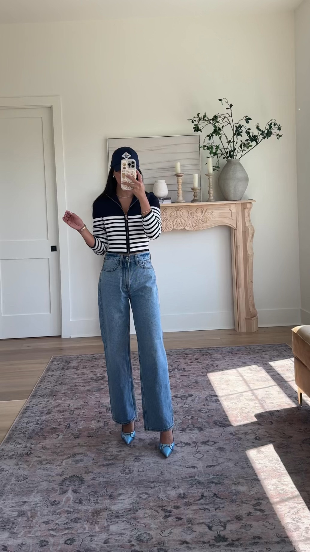 Last Day of the Abercrombie Sale! 25% off all denim, 15% off everything else, plus use code DENIMAF for an extra 15% off. 

Abercrombie new denim jeans! I love this new style - so easy to style up or down. I sized down in these and they are the perfect fit! 

Wearing size: 00 Short 


#LTKStyleTip #LTKSaleAlert #LTKxAF