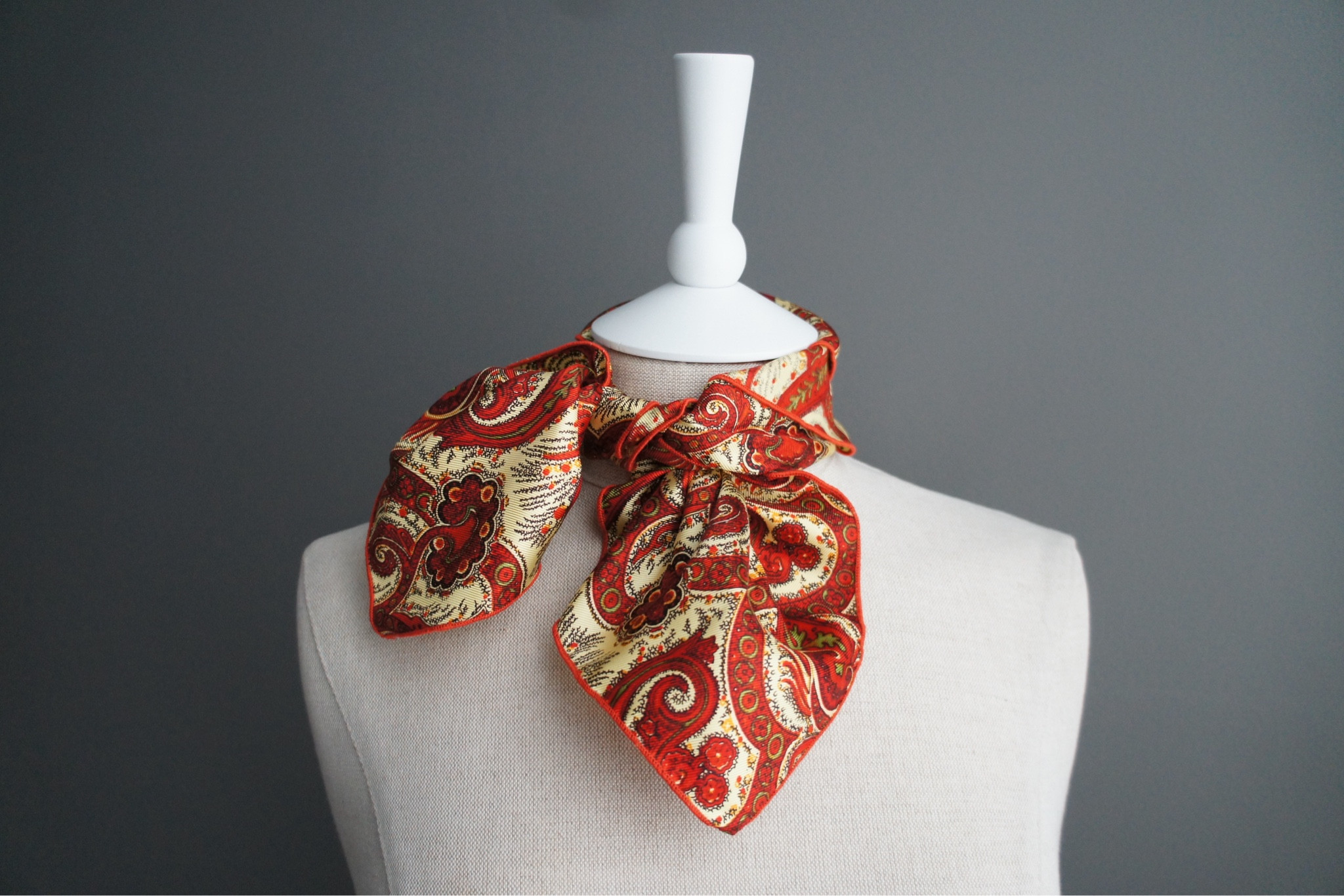 Satin red paisley vintage neck scarf 

#LTKtravel #LTKfindsunder50 #LTKfindsunder100