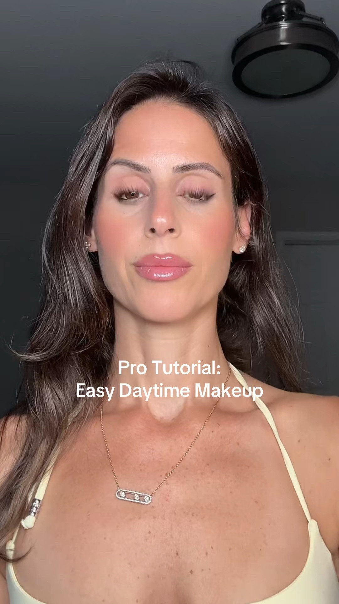 Pro tutorial : easy daytime makeup