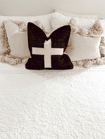 Guest bedroom pillows 😍

#LTKU #LTKhome #LTKFind