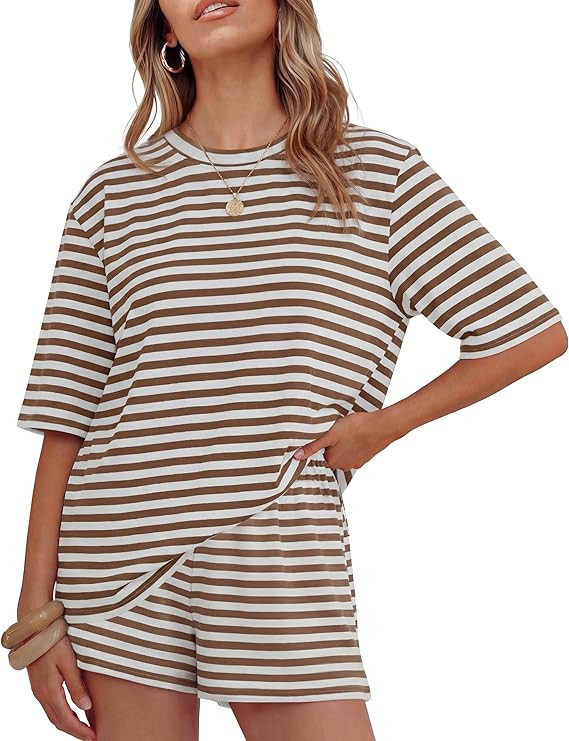 ZESICA Womens Summer 2 Piece Short Sets Striped Loose Fit Matching Lounge Airport Travel Workout ... | Amazon (US)