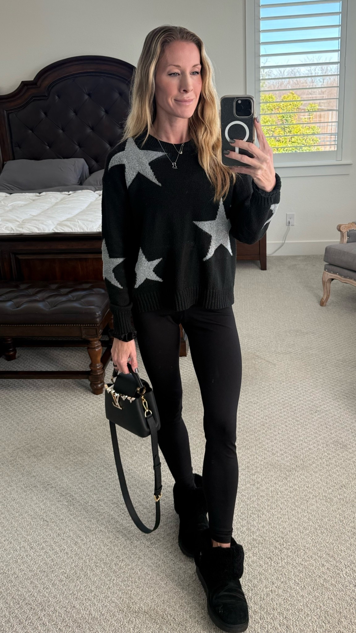 🖤🤍🖤🤍🖤🤍

#LTKSeasonal #LTKActive #LTKOver40