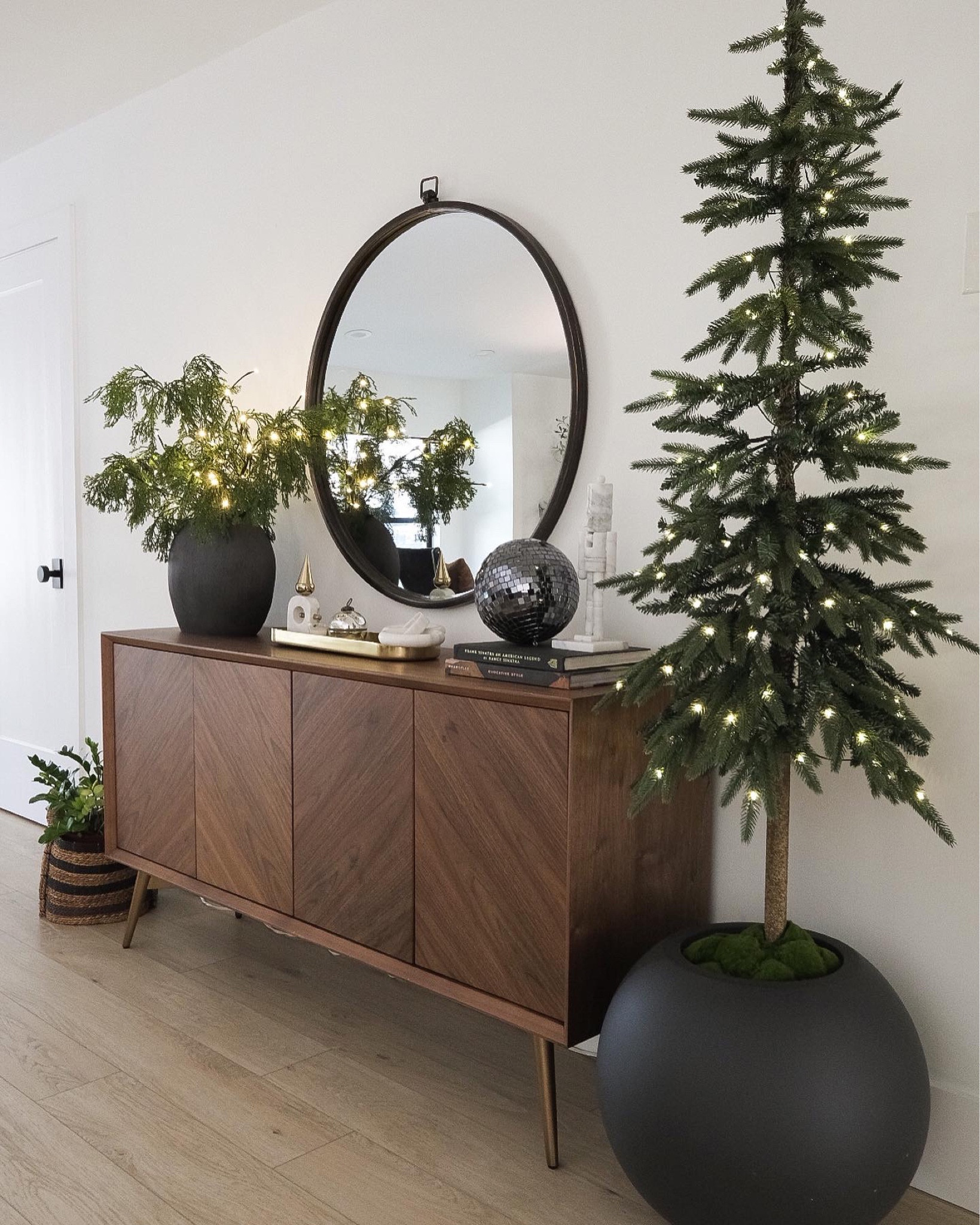 Entryway details! A lot of these items are on sale!!! #meandmrjones 

#LTKunder50 #LTKunder100 #LTKhome