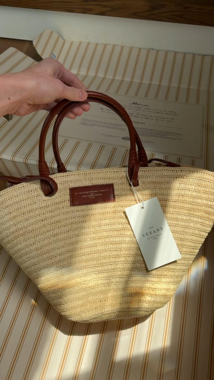 This Sezane tote😍

#LTKootd #LTKActive #LTKSaleAlert