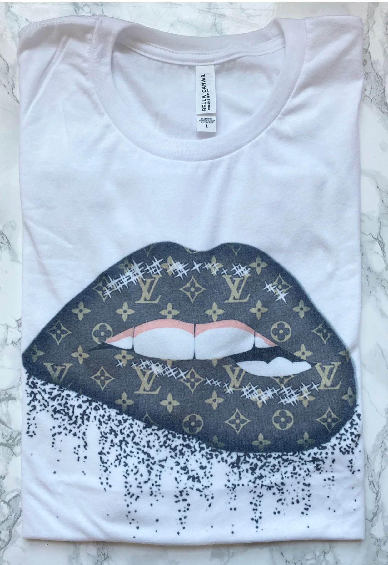 Brown Drip Lips White Tee | Sweet Sparkle by GG 