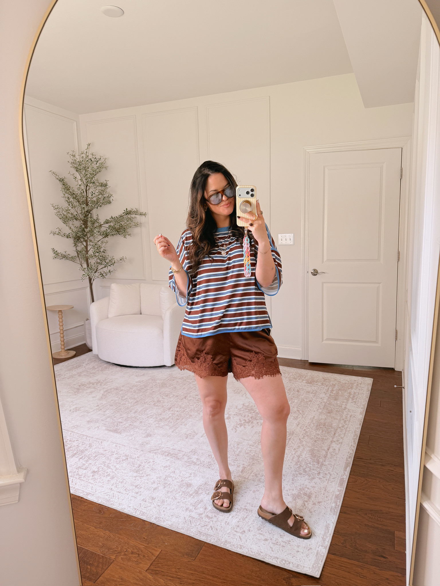 wearing an XL in both pieces 

 #LTKSeasonal #LTKMidsize